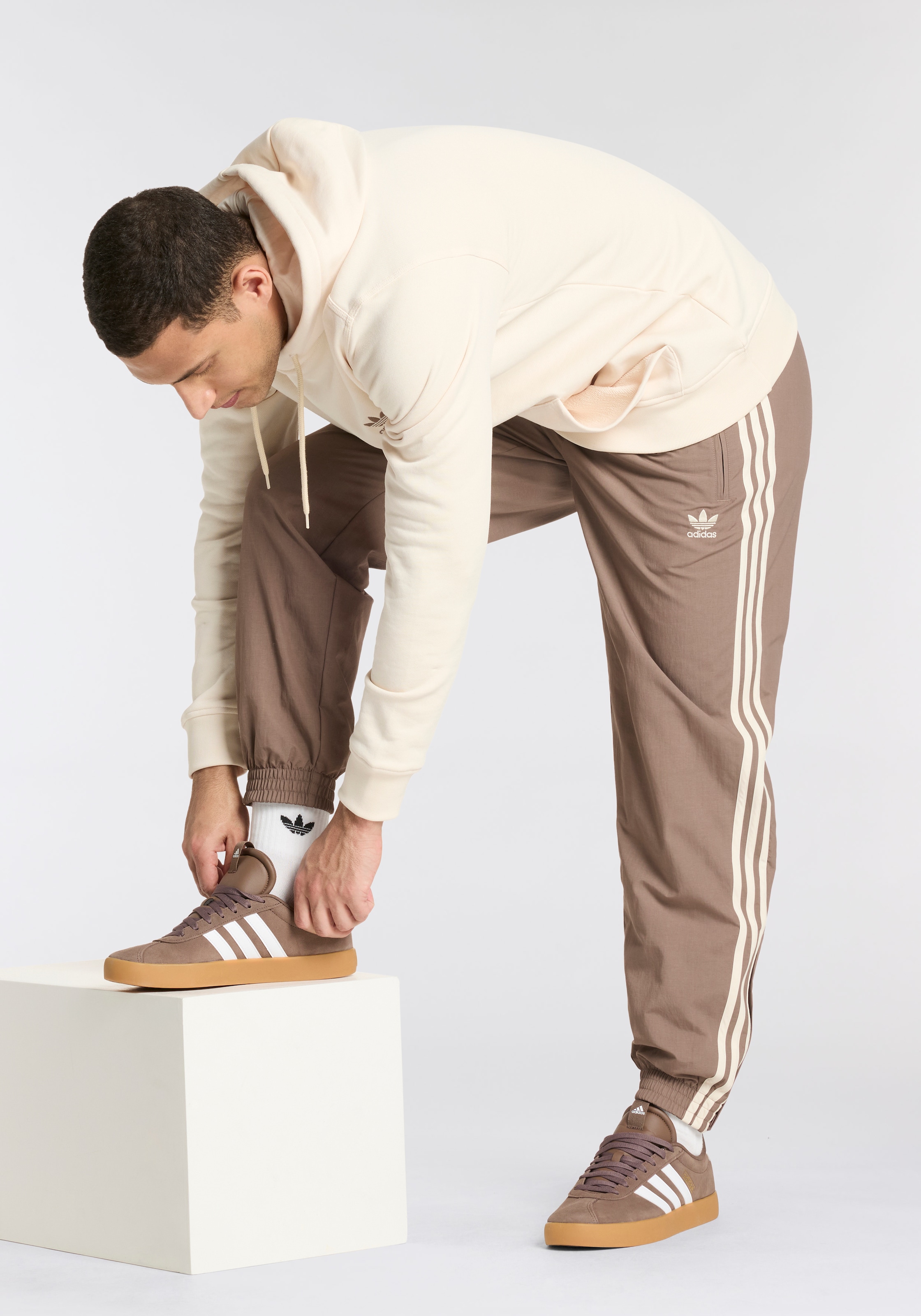 adidas Sportswear Sneaker »VL COURT 3.0«, inspiriert vom Design des adidas samba