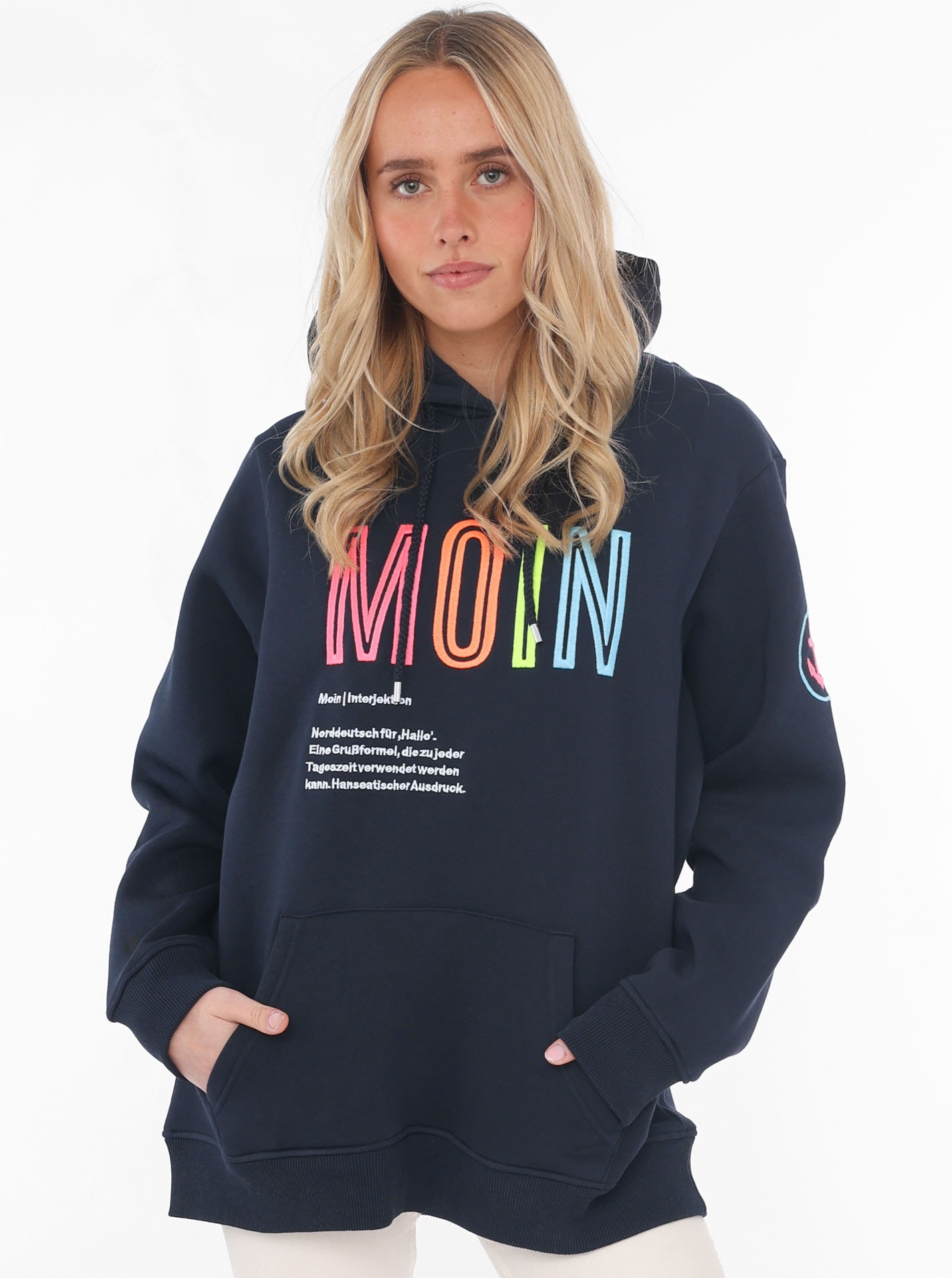 Zwillingsherz Sweatshirt, mit aufgesticktem „Moin“-Schriftzug in Neonfarben