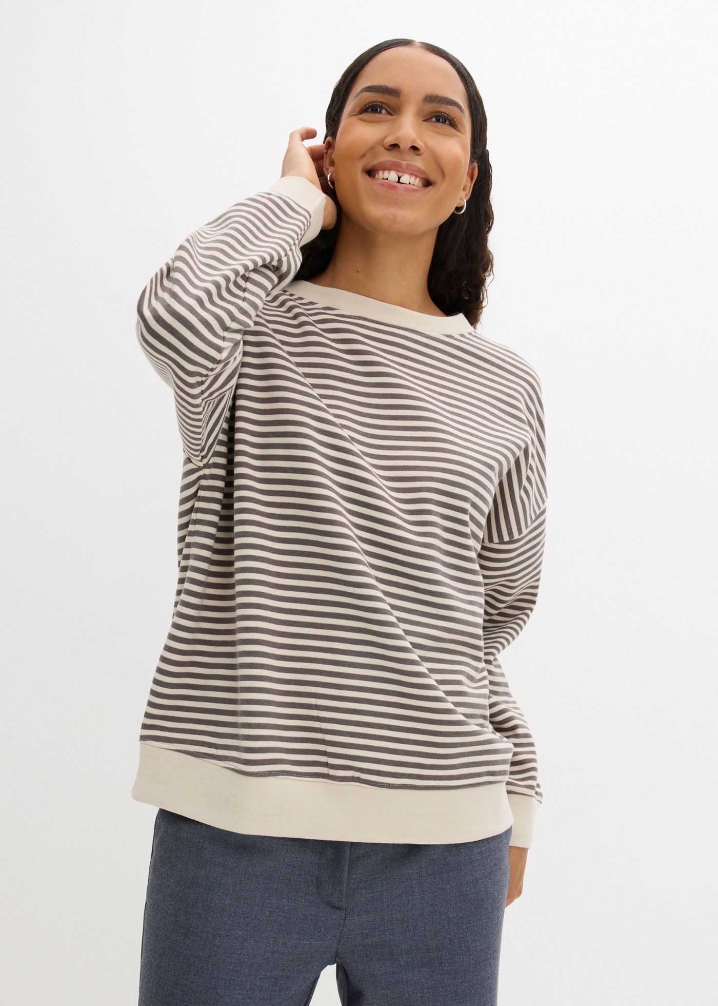 bonprix Sweatshirt »Oversize-Sweatshirt«, Oversize-Passform, gestreiftes Design, aus Baumwollmischung
