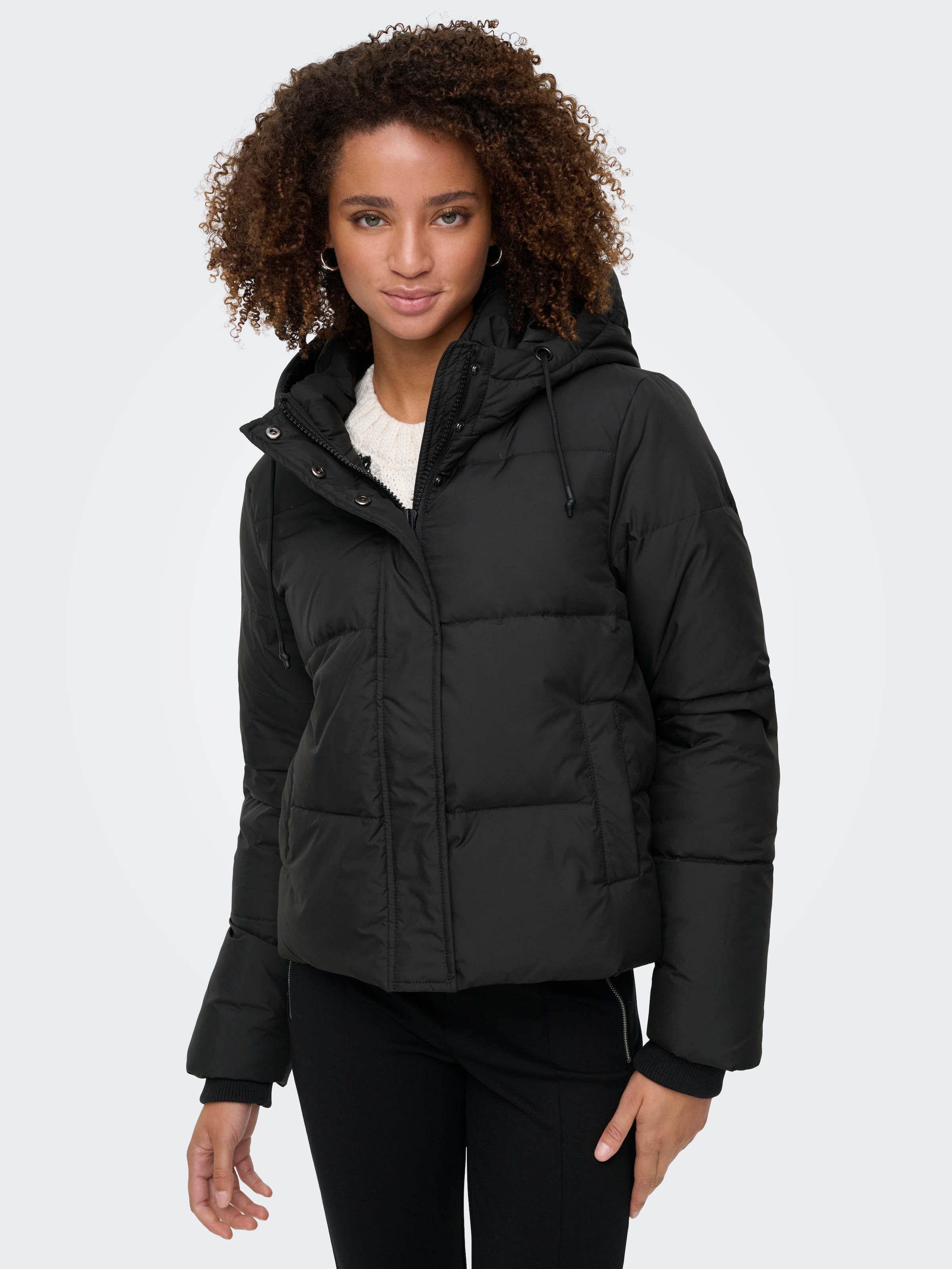 ONLY Steppjacke »ONLALICE SHORT DOWN JACKET NOOS OTW«, mit Kapuze