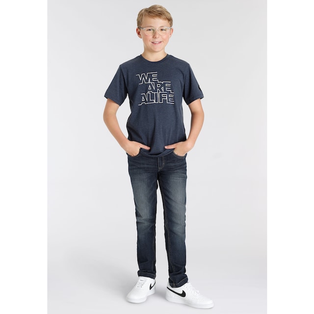Straight-Jeans OTTO Kickin bei im mit bestellen schmale Hosenbund, Form Alife & Logo-Print »für Jungen«,