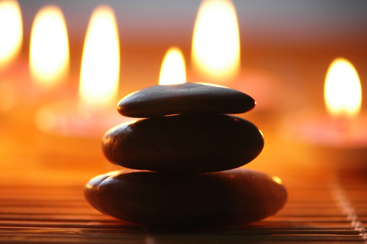 Papermoon Fototapete »Steine Wellness«