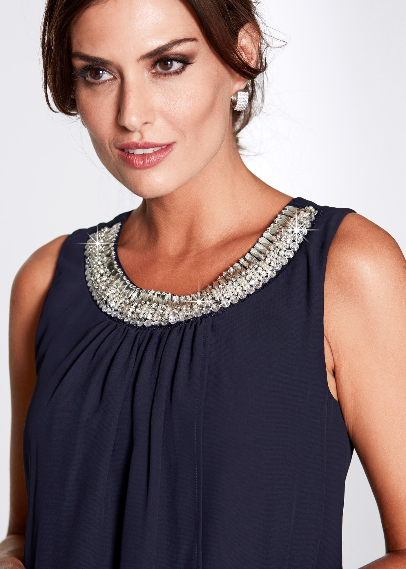 bonprix Chiffonkleid Chiffonkleid mit Strassstein-Applikation