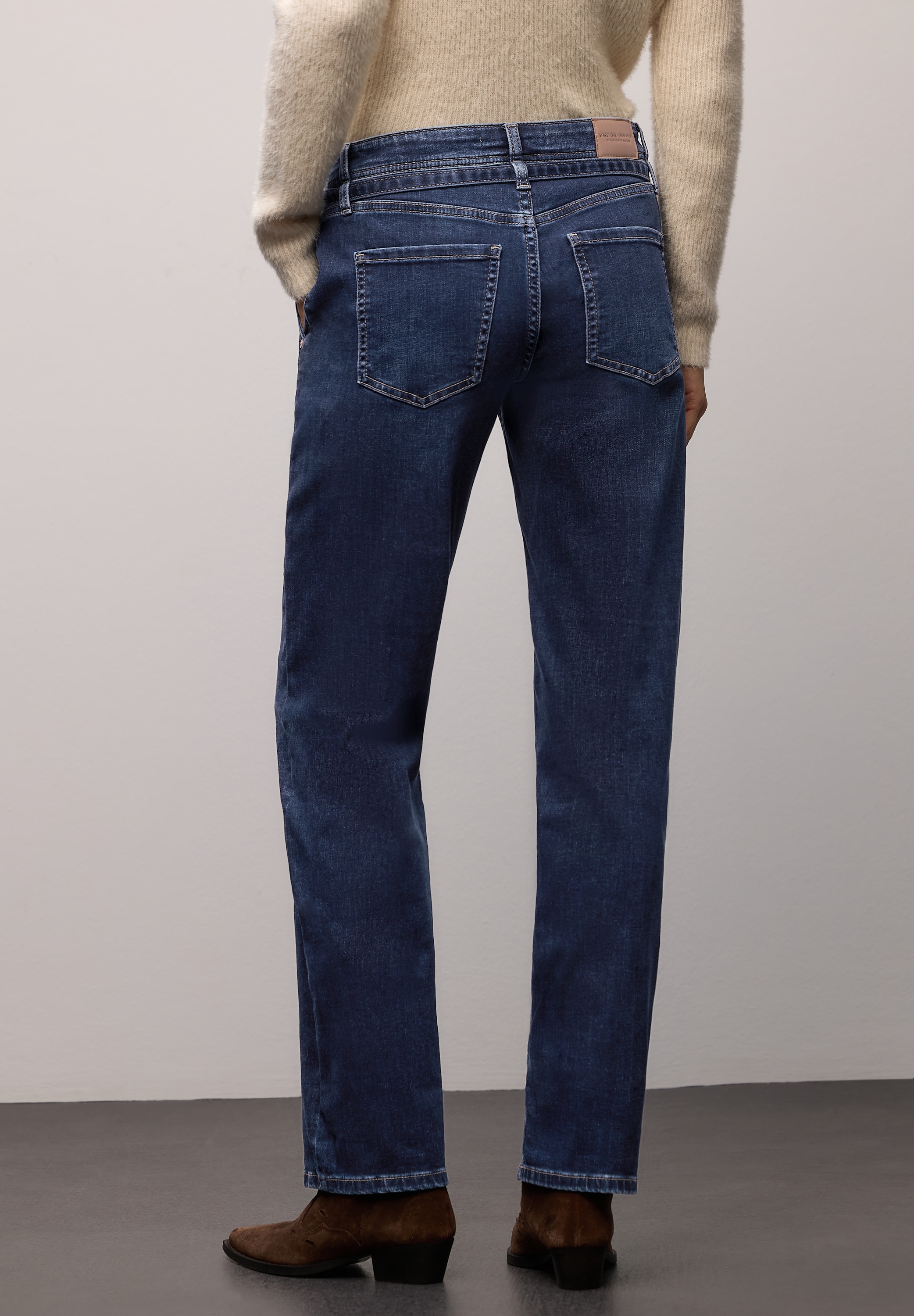 STREET ONE Straight-Jeans mit geradem Bein und Denim-Gürtel
