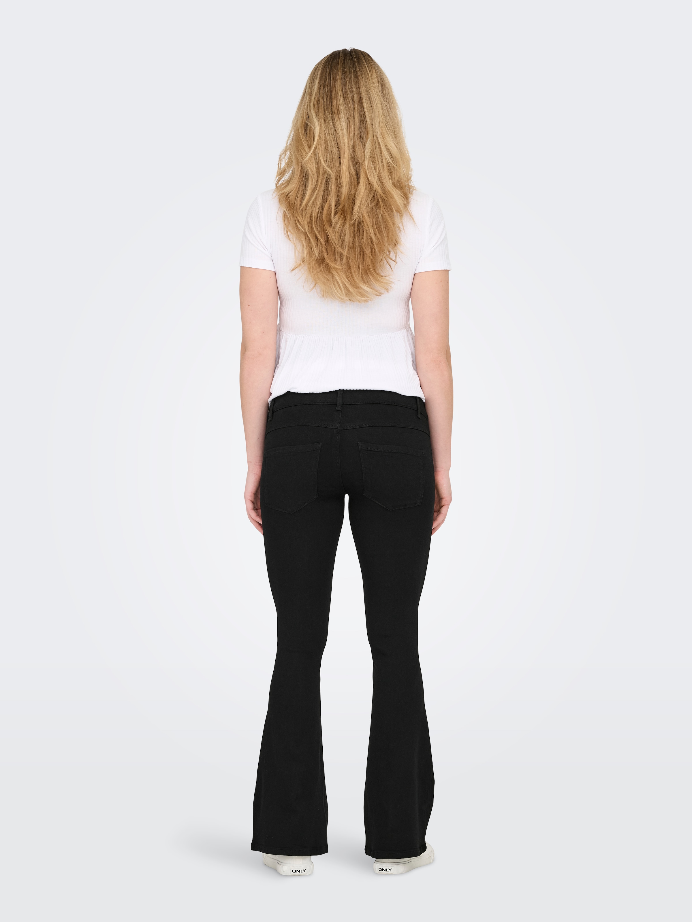 ONLY MATERNITY Push-up-Jeans »OLMRAIN LIFE REG PUSH UP FLARED NOOS«