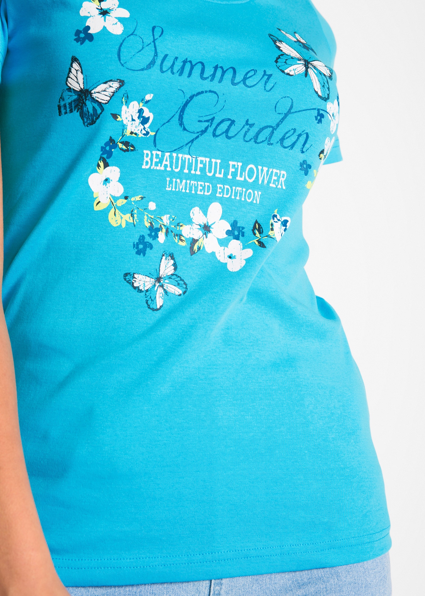 bonprix T-Shirt »Baumwoll Shirt, Kurzarm« leicht taillierte Passform, Kurzarm-Design, Rundhalsausschnitt