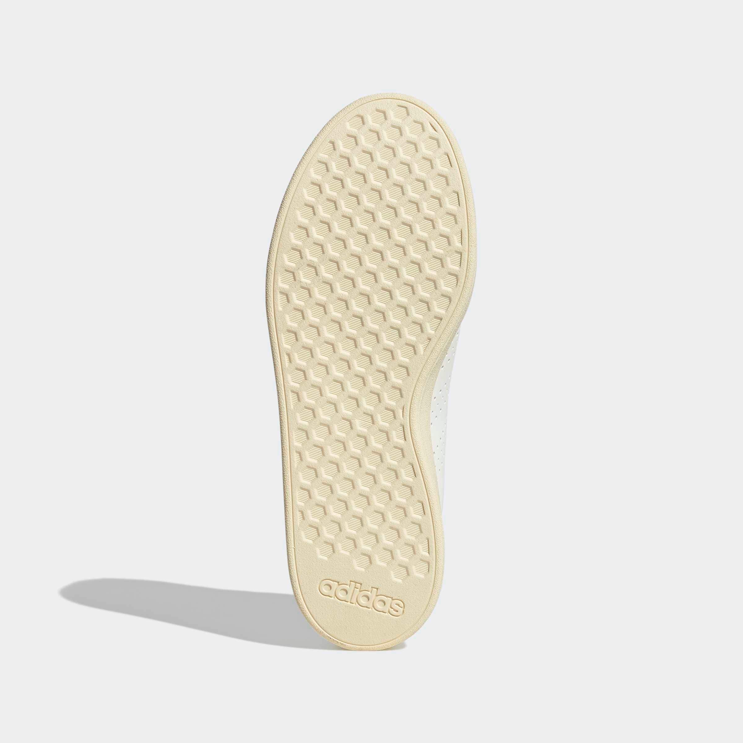 adidas Sportswear Sneaker »ADVANTAGE BASE 2.0«  inspiriert vom Design des adidas stan smith