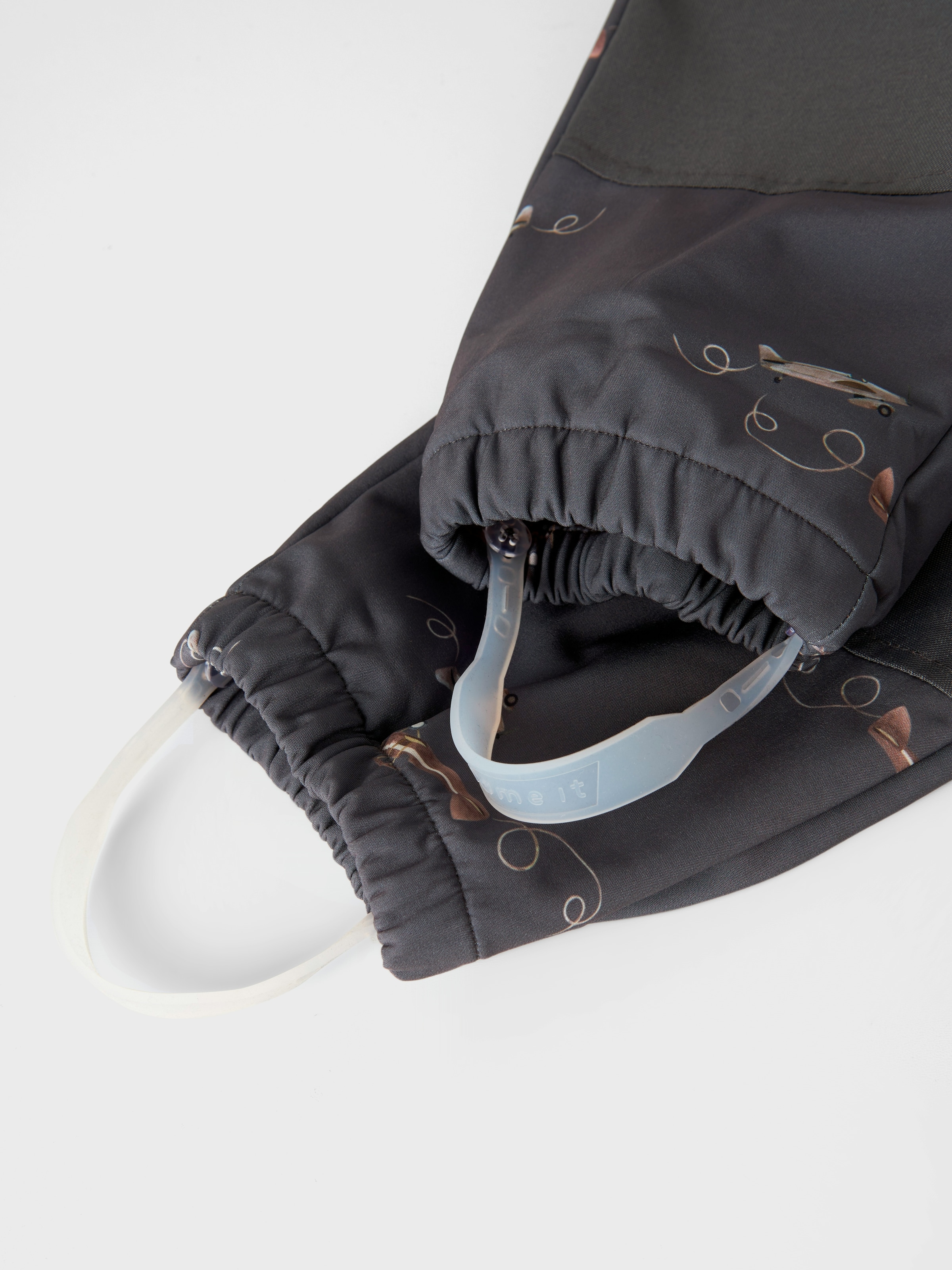 Name It Overall »NMMALFA08 SOFTSHELL SUIT AOP 1FO NOOS«, mit dekorativen und reflektierenden Details