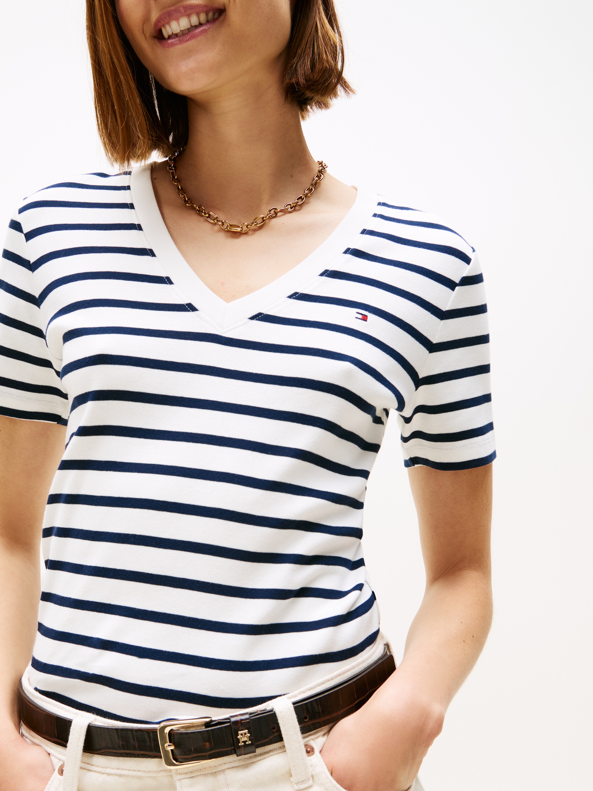 Tommy Hilfiger T-Shirt »CODY V-NECK SHORT SLEEVE« mit V-Ausschnitt, Baumwolle, Slim Fit