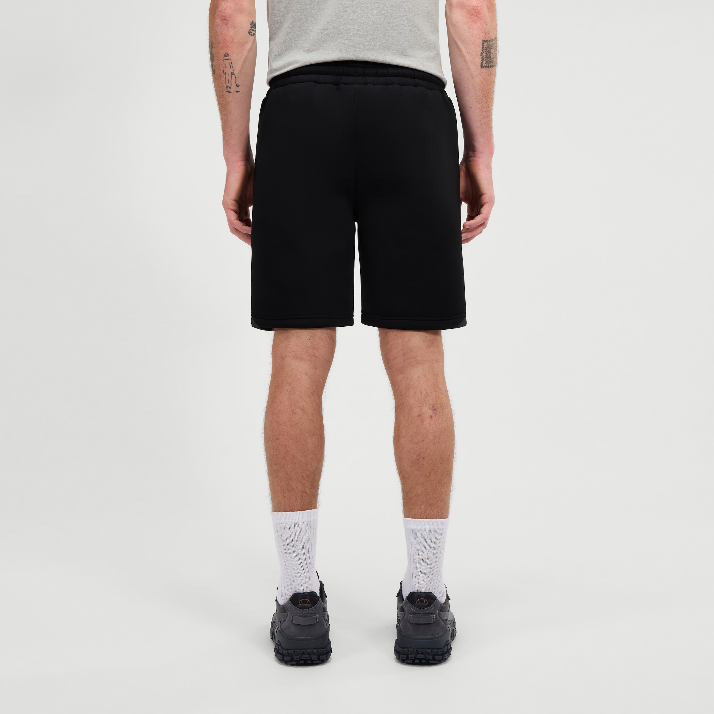 Ellesse Sweatshorts »GIALARNO SHORT«, (1 tlg.)