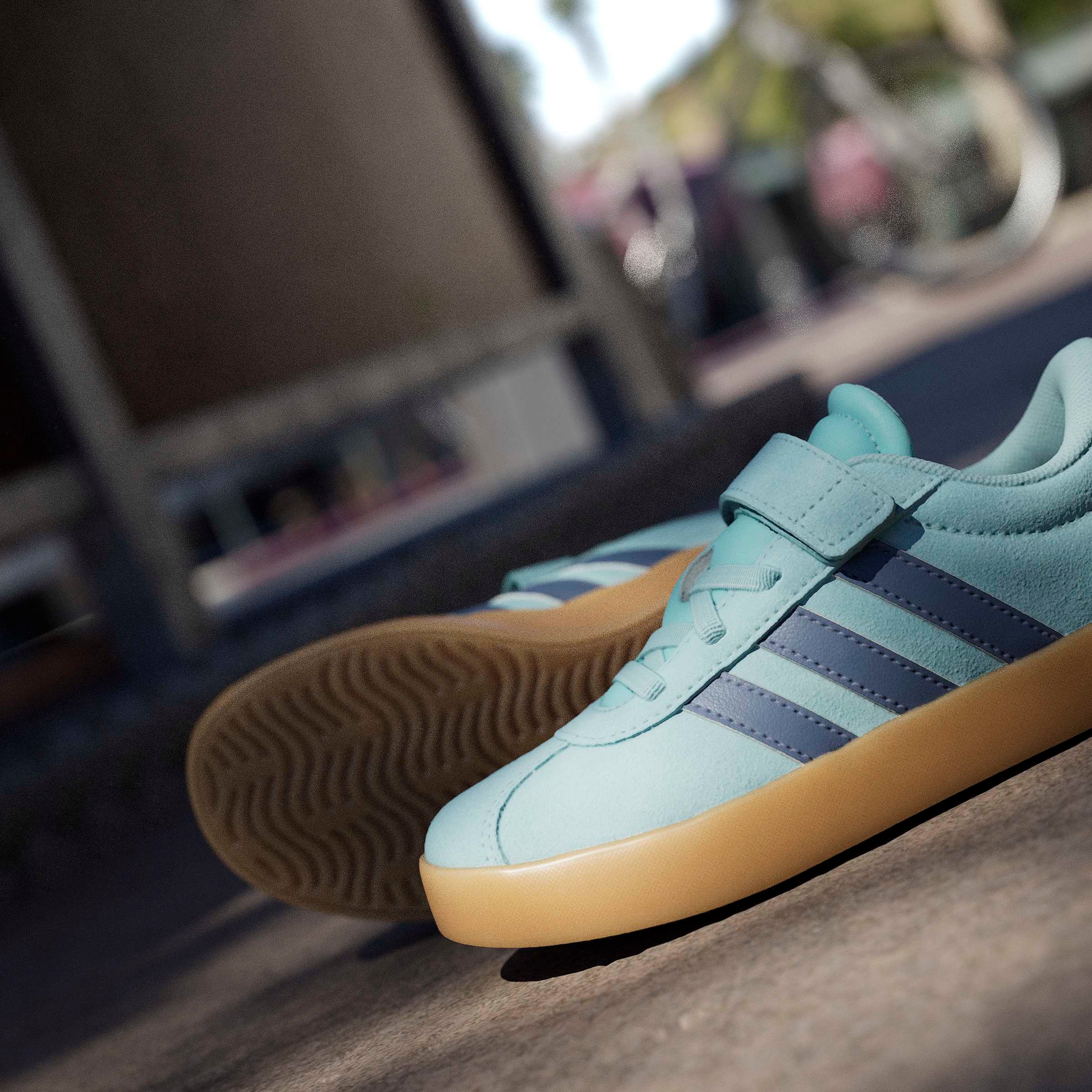 adidas Sportswear Sneaker »VL COURT 3.0«  inspiriert vom Design des adidas Handball Spezial