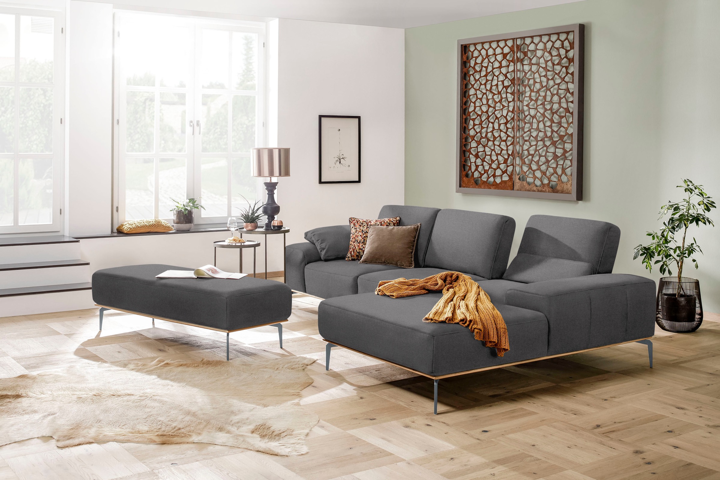 W.SCHILLIG Ecksofa »run, Designsofa mit tollem Sitzkomfort, bequem, L-Form«, mit elegantem Holzsockel, Füße in Silber matt, Breite 299 cm