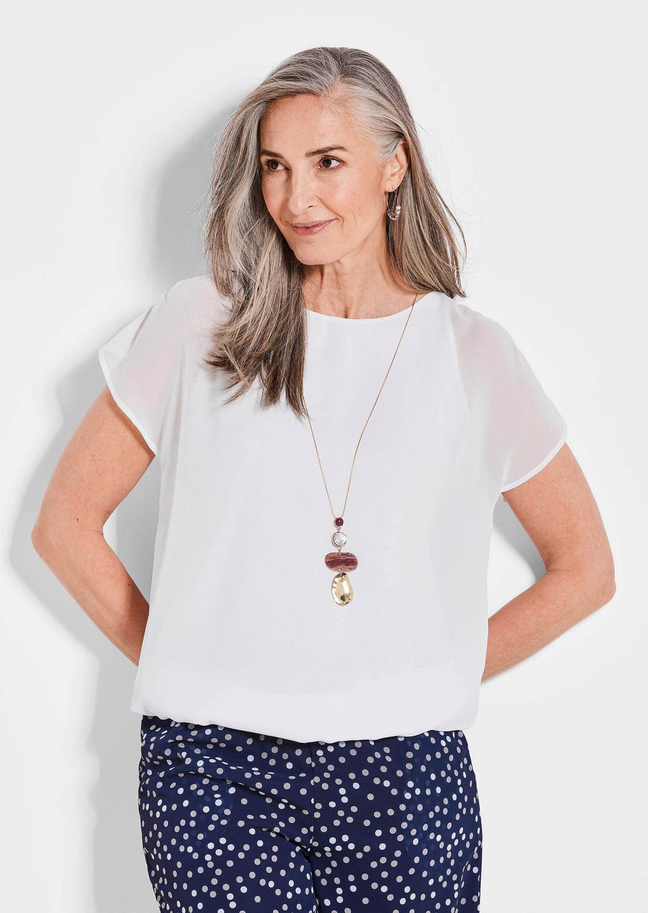 GOLDNER Kurzarmbluse »Kurzgröße Luftige Bluse mit Chiffon, Kurzarm«