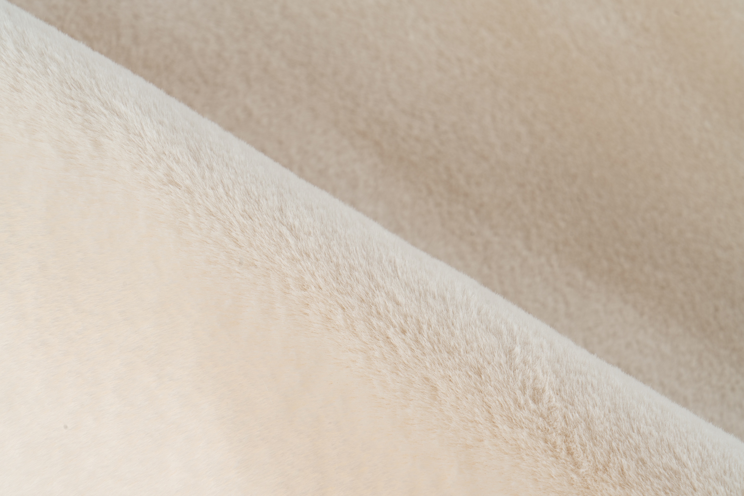 me gusta Teppich »Rabbit Prime 125« rechteckig 18 mm Höhe Kaninchenfell Haptik, flauschig weich, geeignet für  Fußbodenheizung