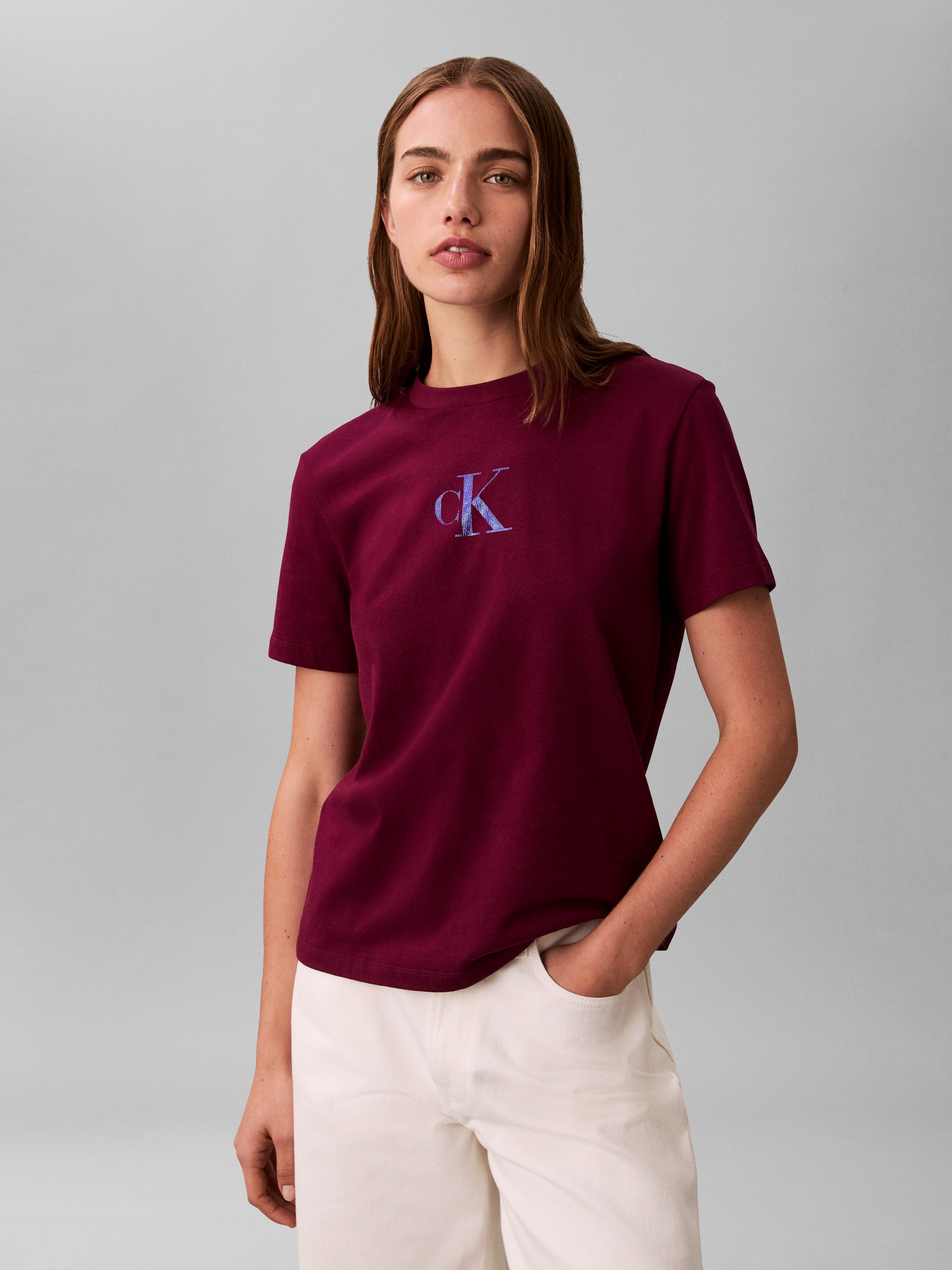 Calvin Klein Jeans T-Shirt Regular Fit, glänzender Logodruck, Rundhalsausschnitt