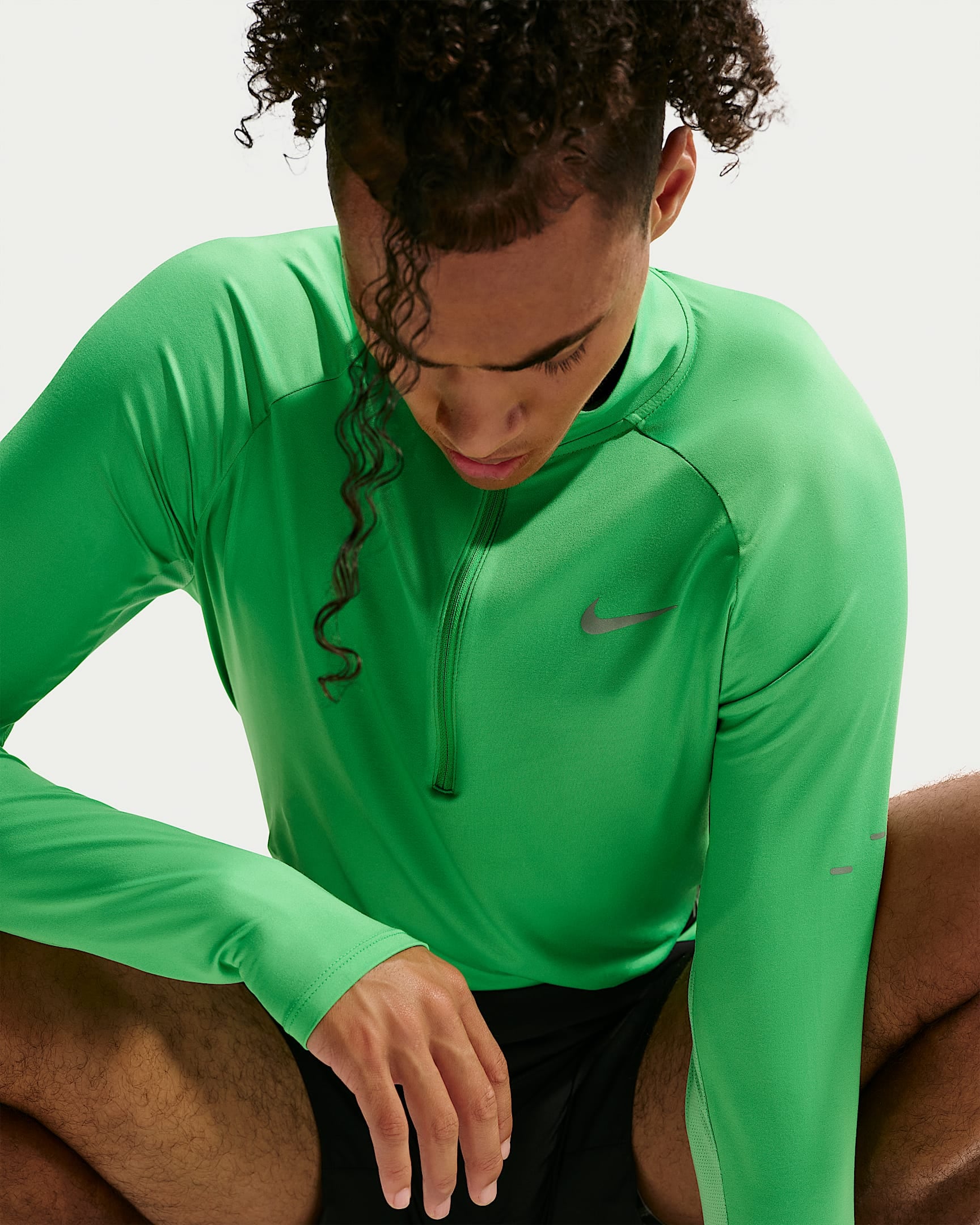 Nike Laufshirt »M NK DF STRIDE HZ MIDLAYER« leichtes Midlayer-Oberteil, atmungsaktives Material, schnell trocknend