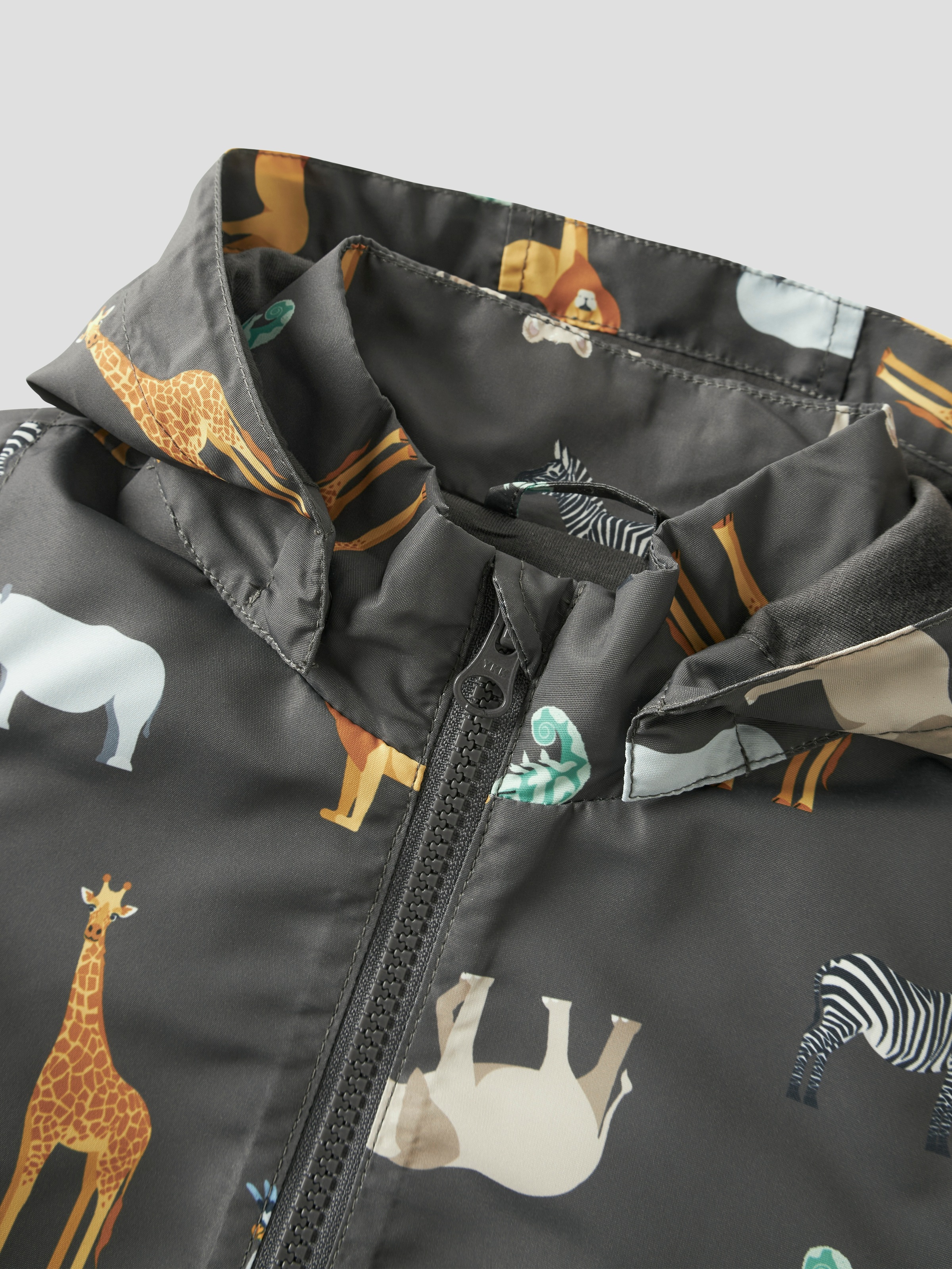 Name It Outdoorjacke »NMMMAX JACKET LI AOP NOOS« mit Kapuze reflektierende Details, wasserabweisend