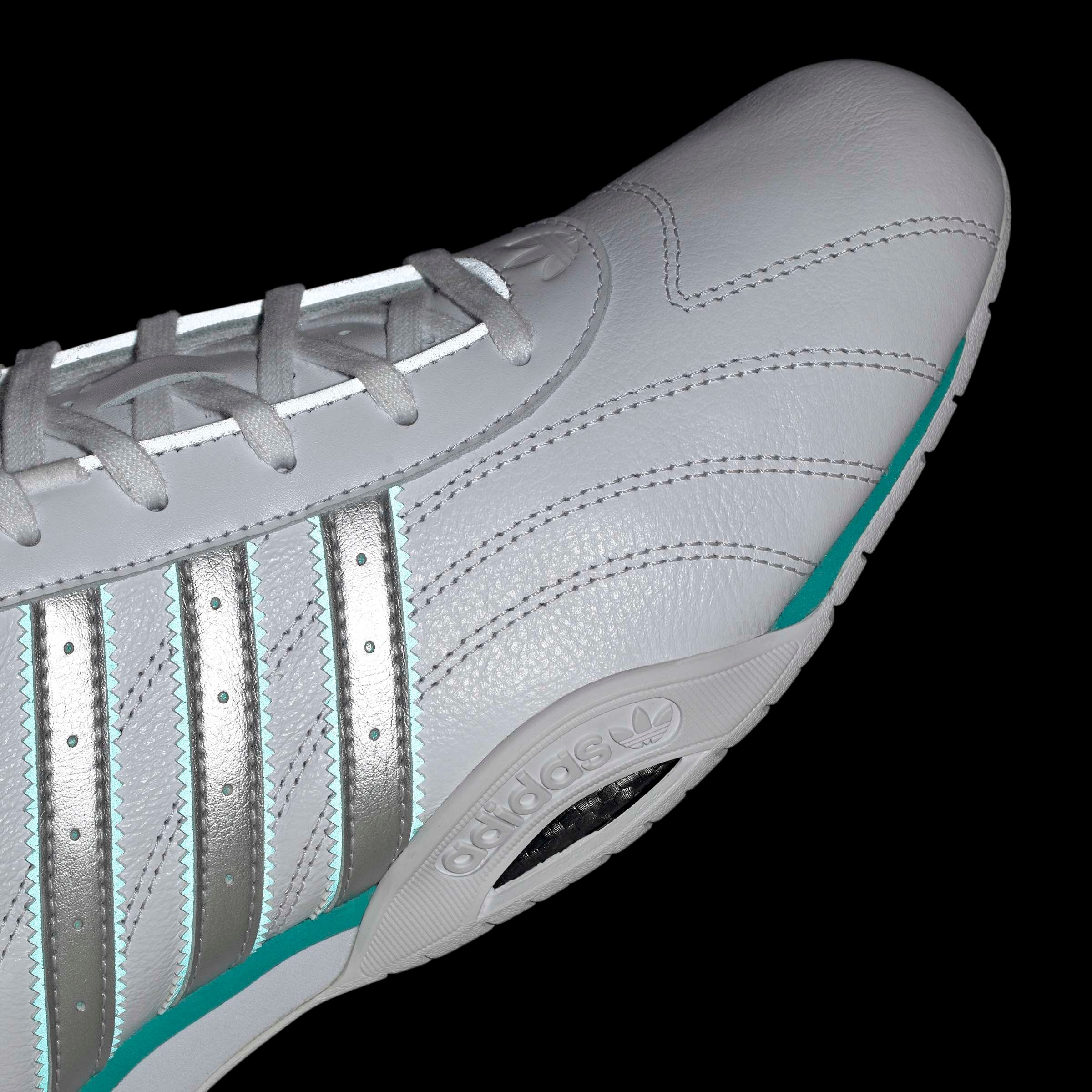adidas Performance Sneaker »ADIRACER LO MERCEDES AMG PETRONAS F1 TEAM«