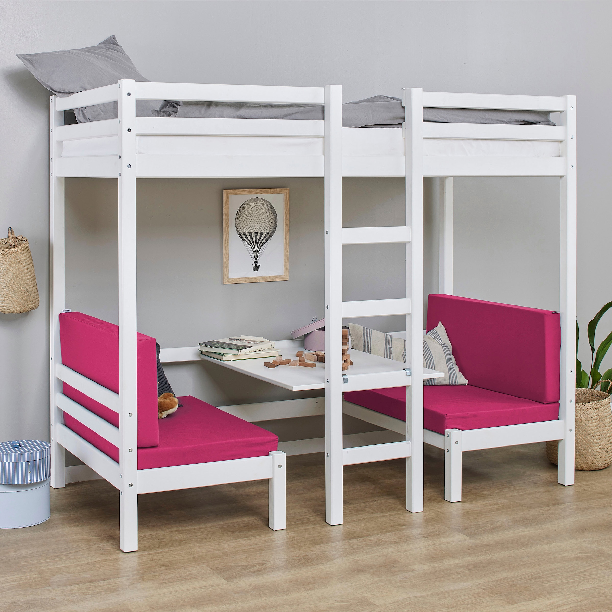 Hoppekids Hochbett »ECO Dream, Kinderbett mit Funktion - Praktisch & flexibel« Unteres Bett nutzbar als Bett oder Sitzgruppe. Matrazenbezug: PINK
