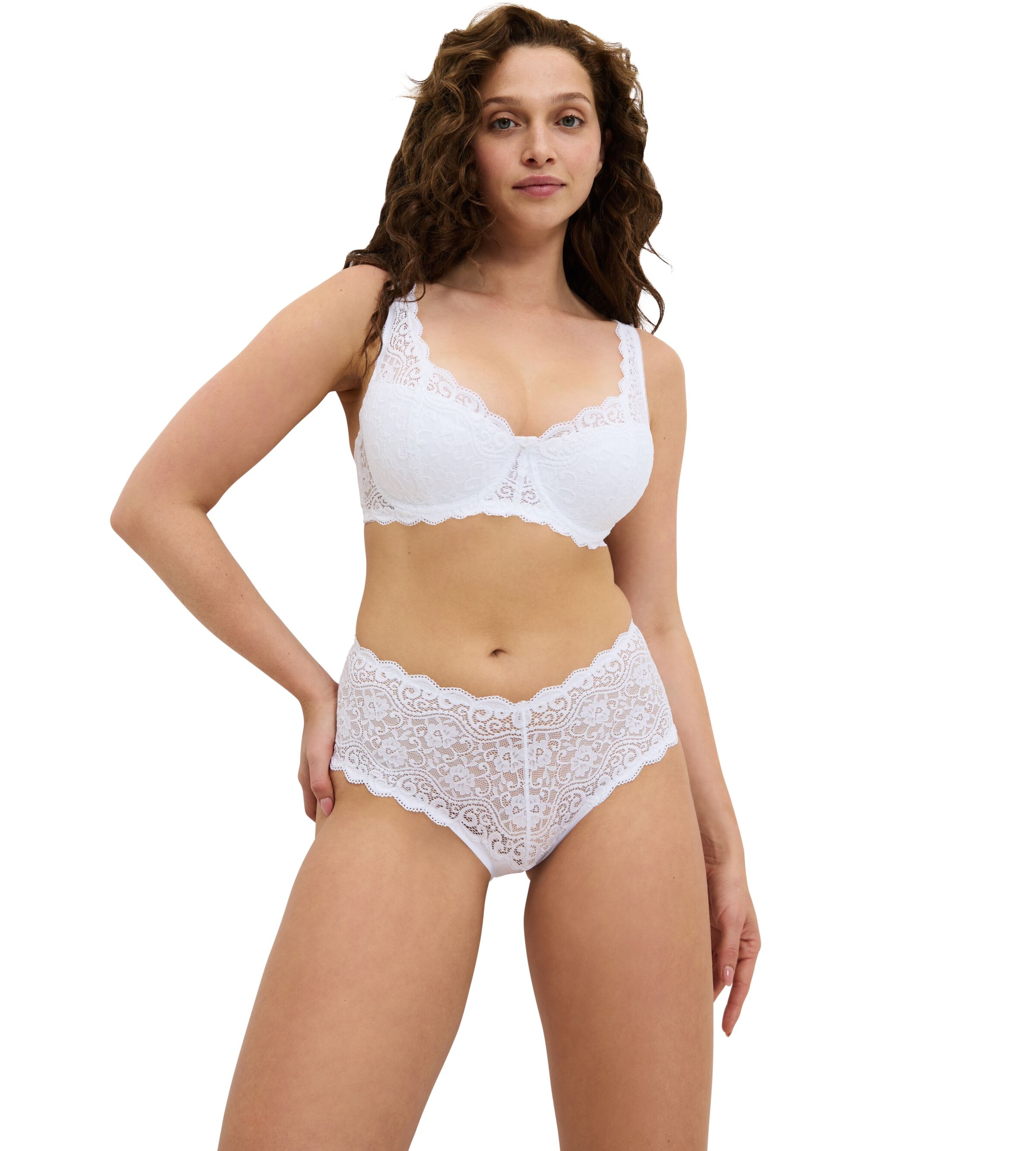 Triumph Balconette-BH »Amourette«, Stretch-Spitze, weich, feminin, breite Träger