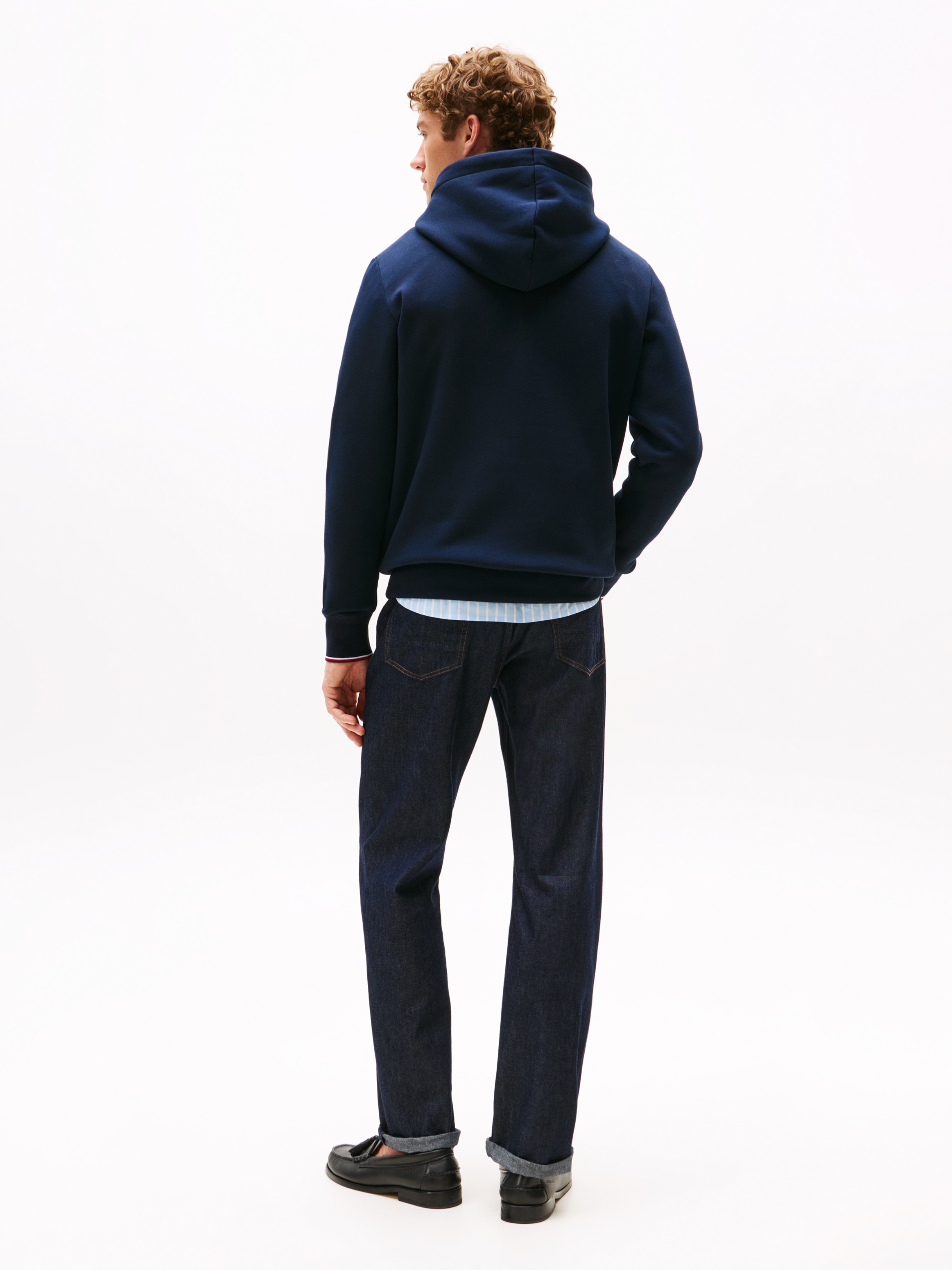 Tommy Hilfiger Hoodie »TOMMY LOGO TIPPED HOODY«, Tommy-Tape innen am Ausschnitt, Flag-Stickerei am Ärmel