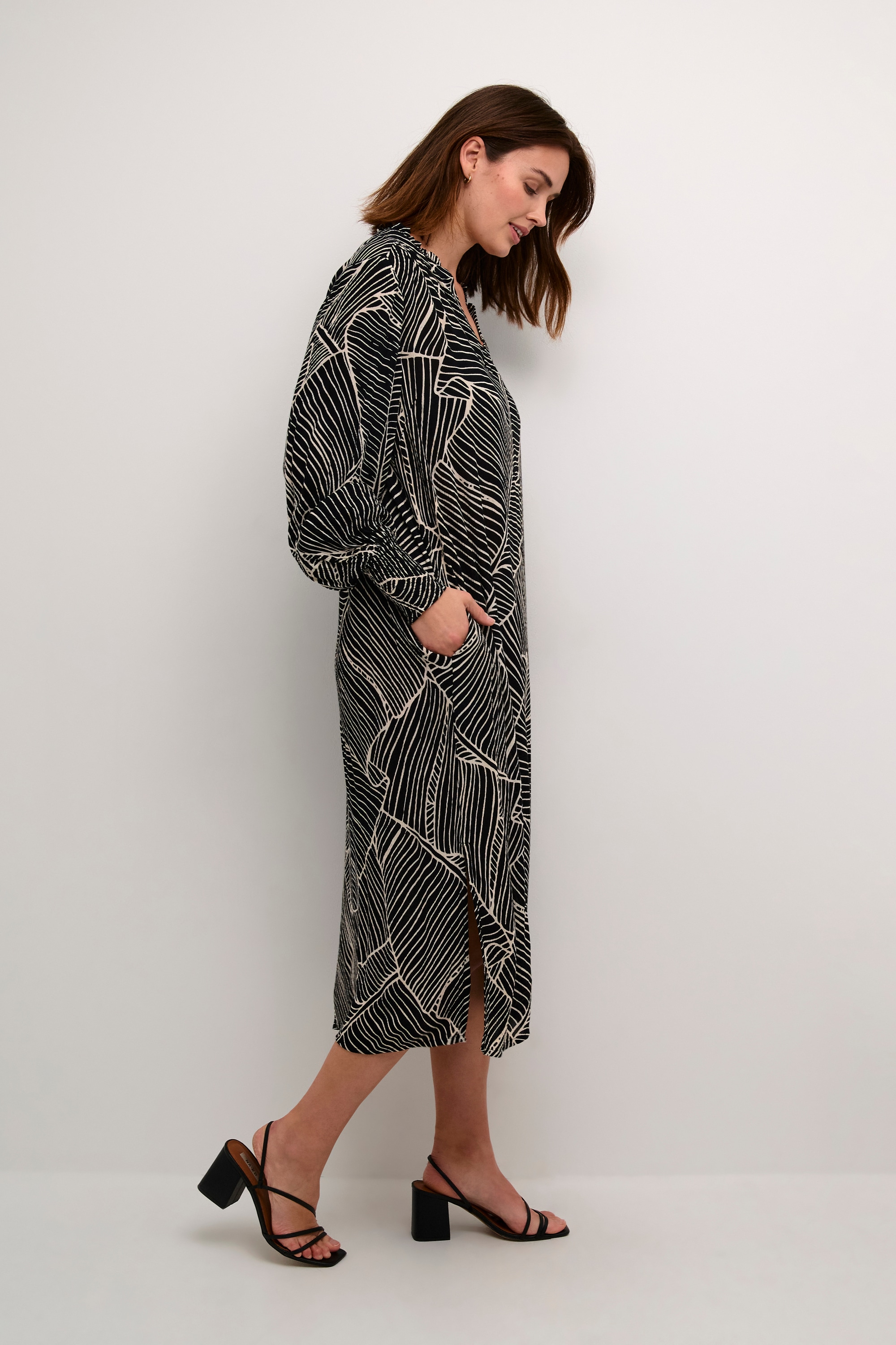 KAFFE Midikleid »Kleid KAgenette«