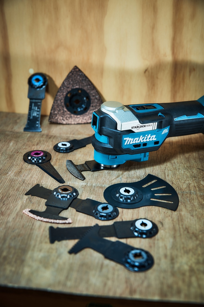 Makita Akku-Multifunktionswerkzeug »»DTM52ZJX2« 18V, ohne Akku und Ladegerät« 10.000-20.000 min⁻¹, vielseitige zum Sägen, Schleifen und Polieren