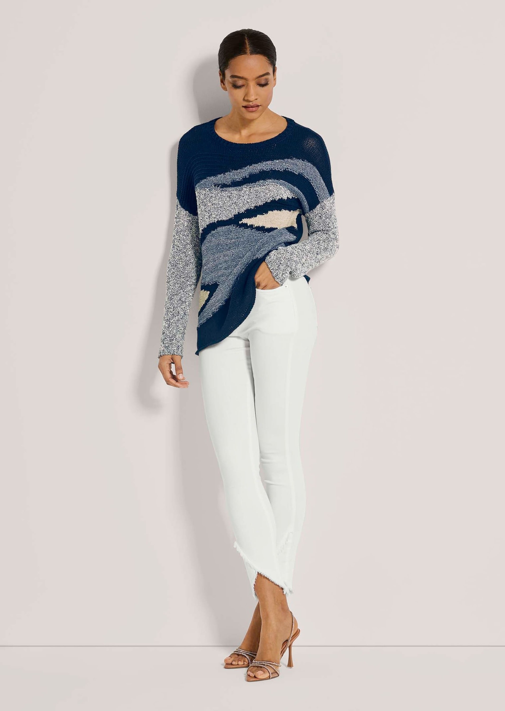 MADELEINE Longpullover »Pullover Rundhals-Pullover mit Intarsien«