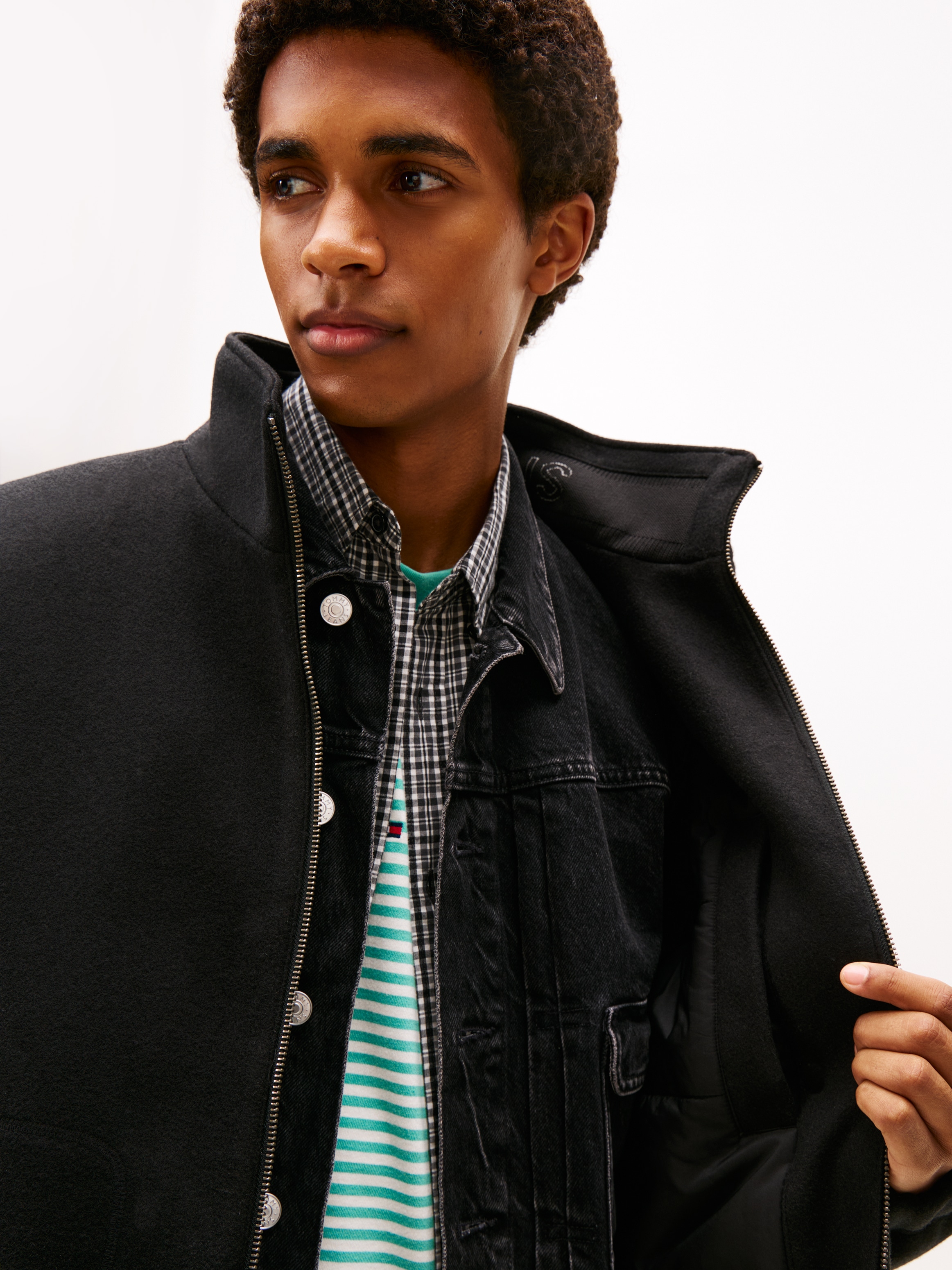 Tommy Jeans Fleecejacke »TJM ESSENTIAL WOOL PADDED« relaxed fit, Stehkragen