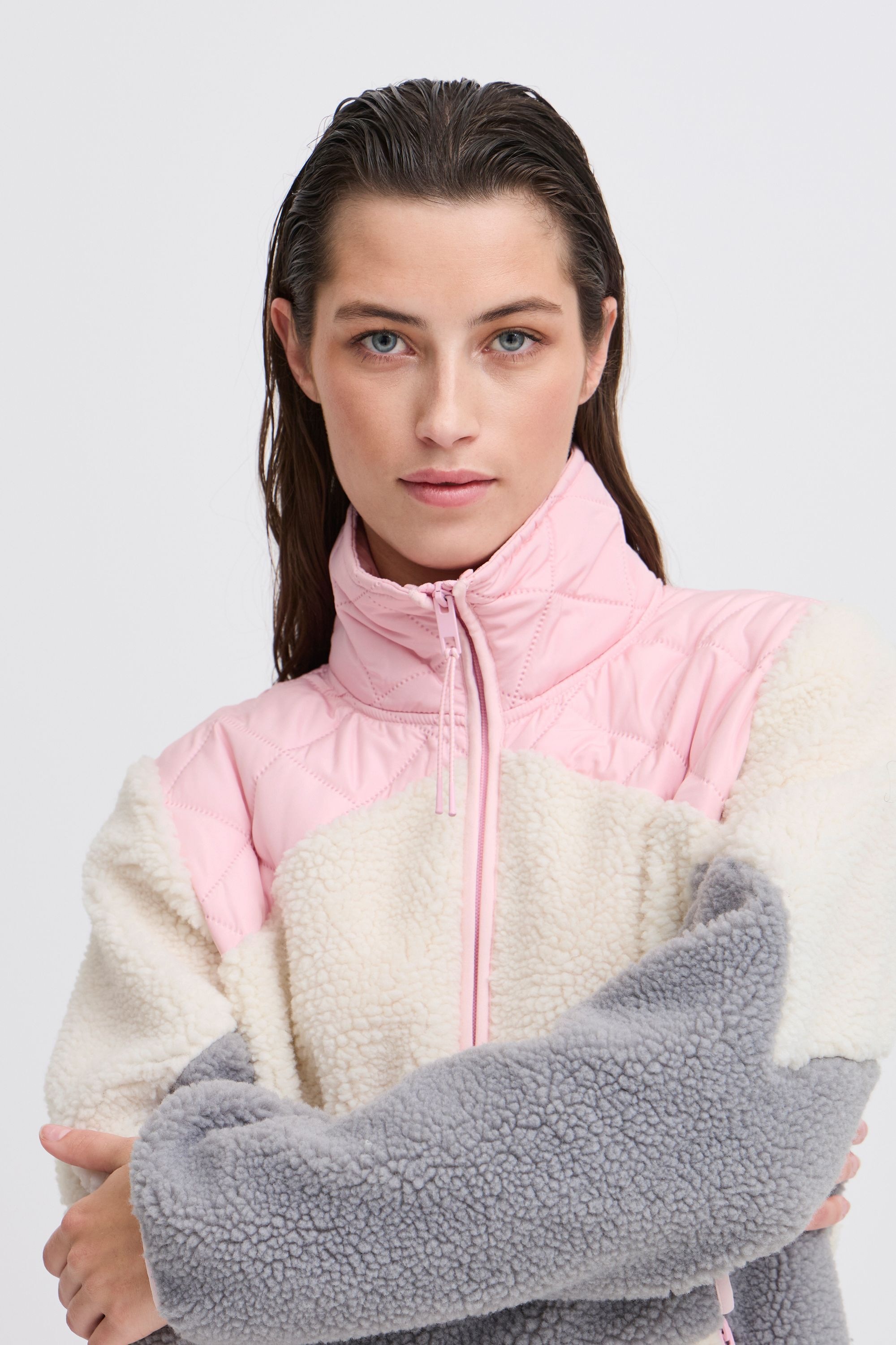 TheJoggConcept Plüschjacke »Plüschjacke JCBERRI«, ohne Kapuze