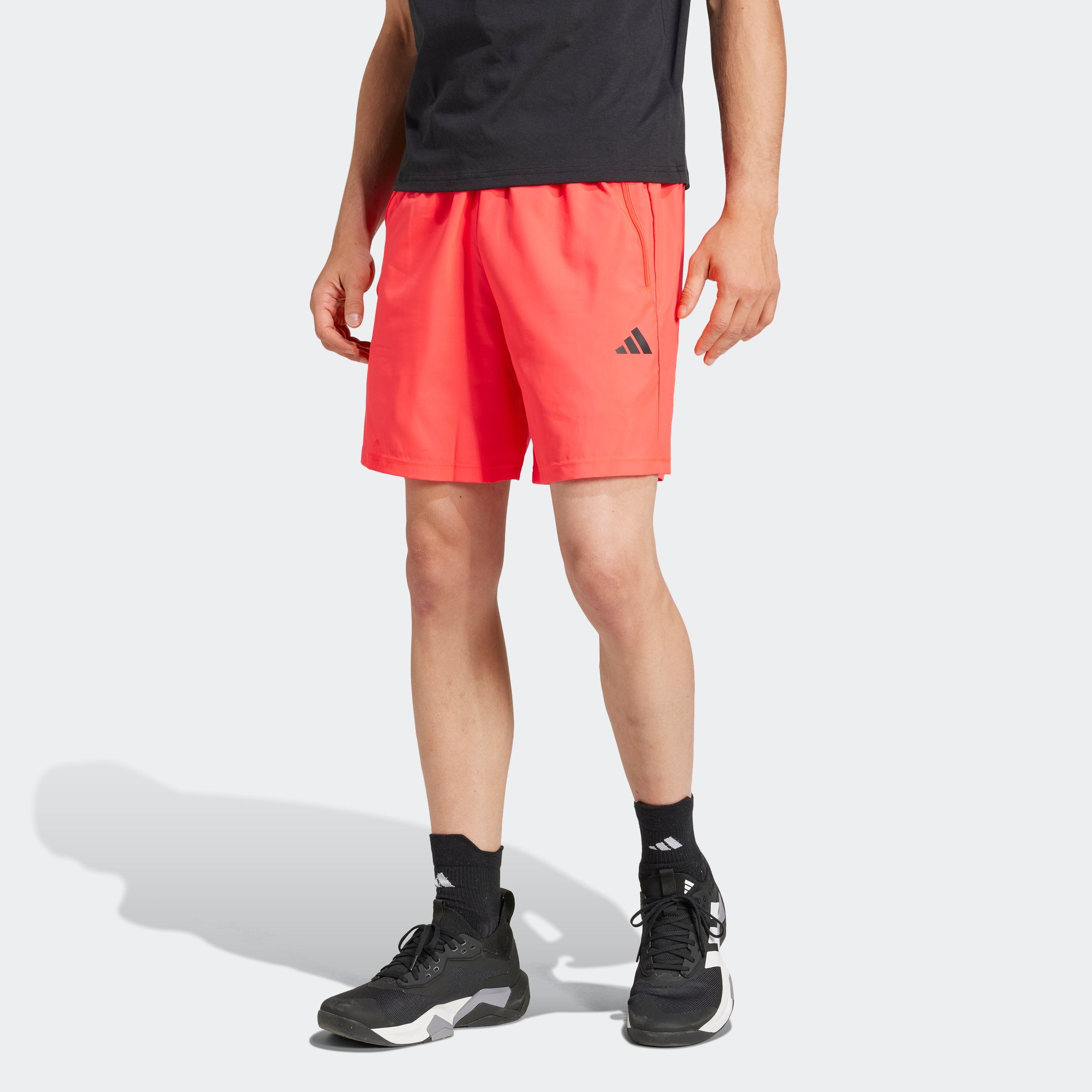 adidas Performance Shorts »TR-ES WV SHO«, (1 tlg.), Essentials Woven Trainingsshorts