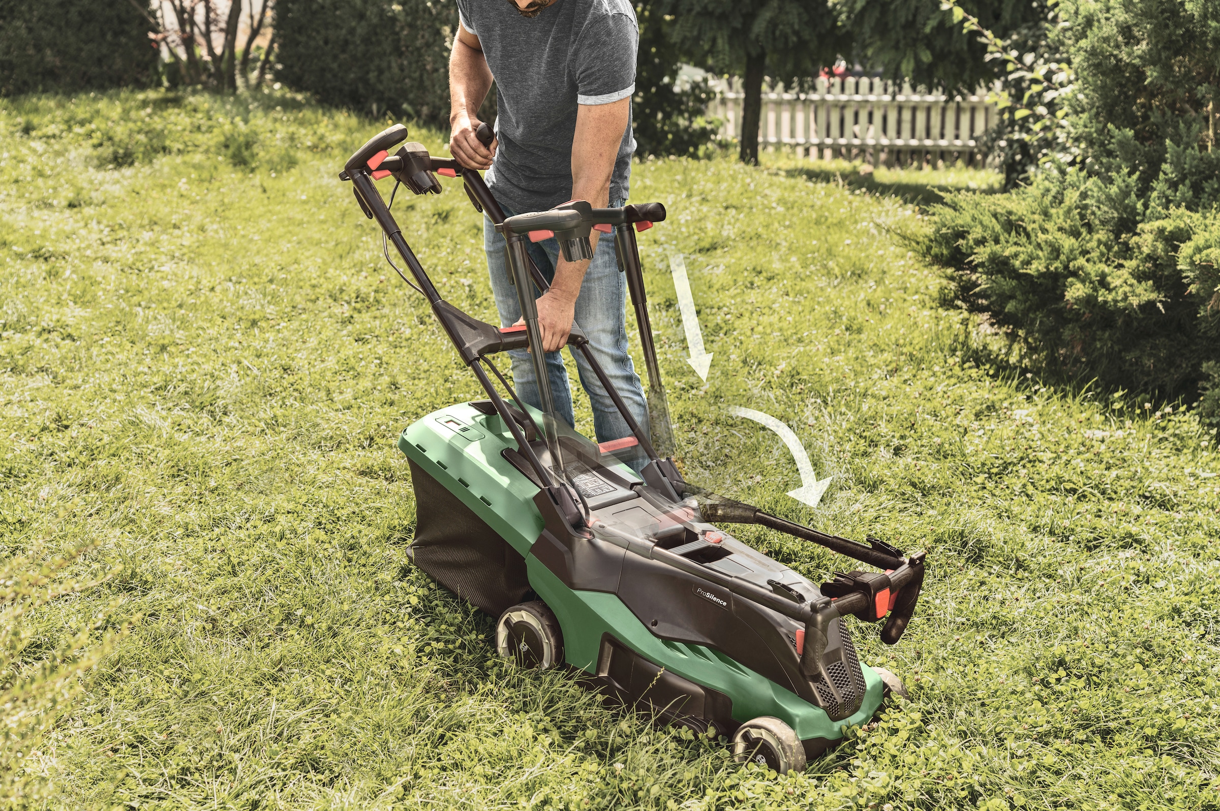 Bosch Home & Garden Elektrorasenmäher »AdvancedRotak 750«