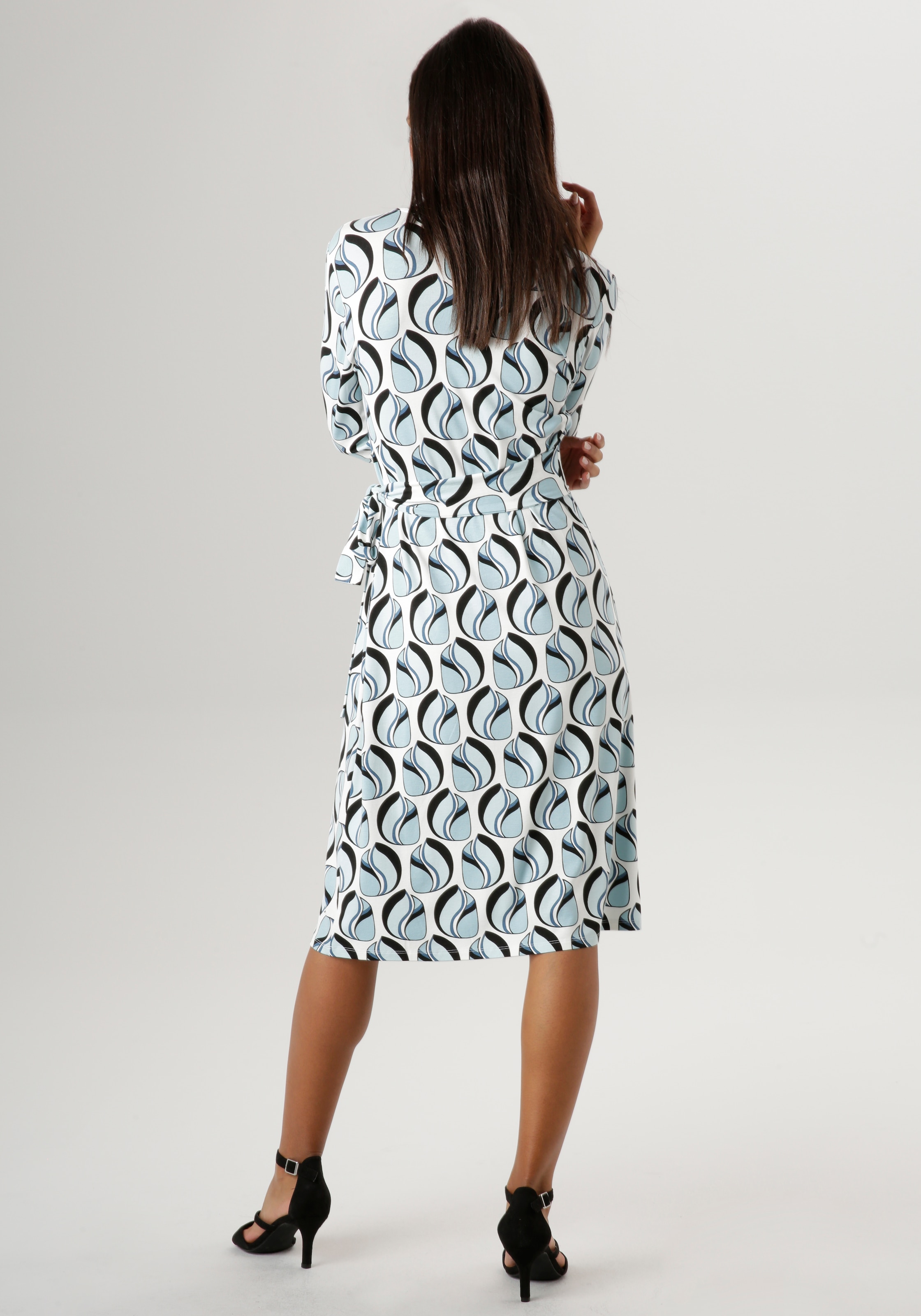 Aniston SELECTED Jerseykleid, mit Bindedetail und V-Ausschnitt in  Wickeloptik - NEUE KOLLEKTION bei OTTO | Jerseykleider