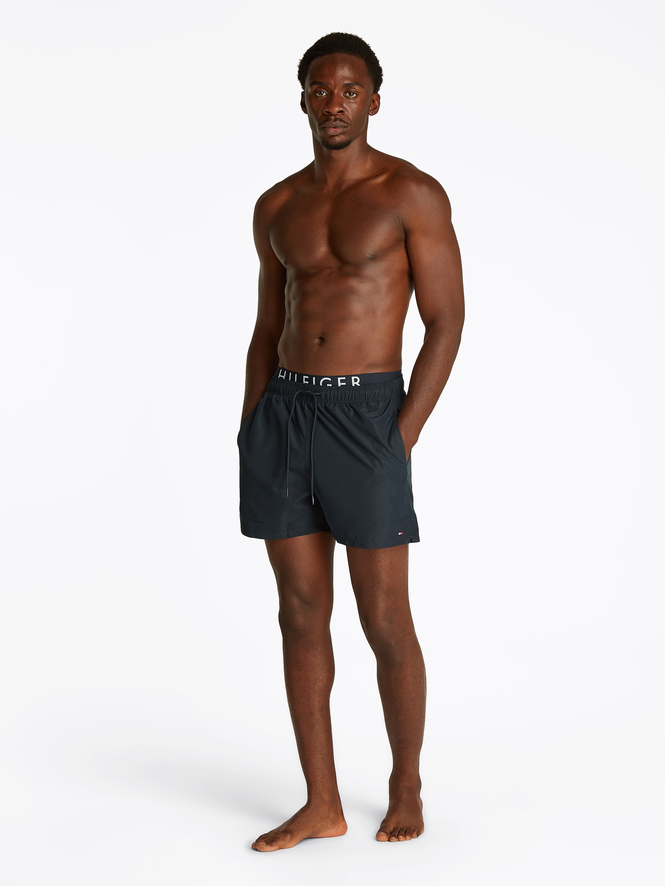 Tommy Hilfiger Swimwear Badeshorts »MEDIUM DRAWSTRING DW«, mit Bindeband, mit Logoschriftzug