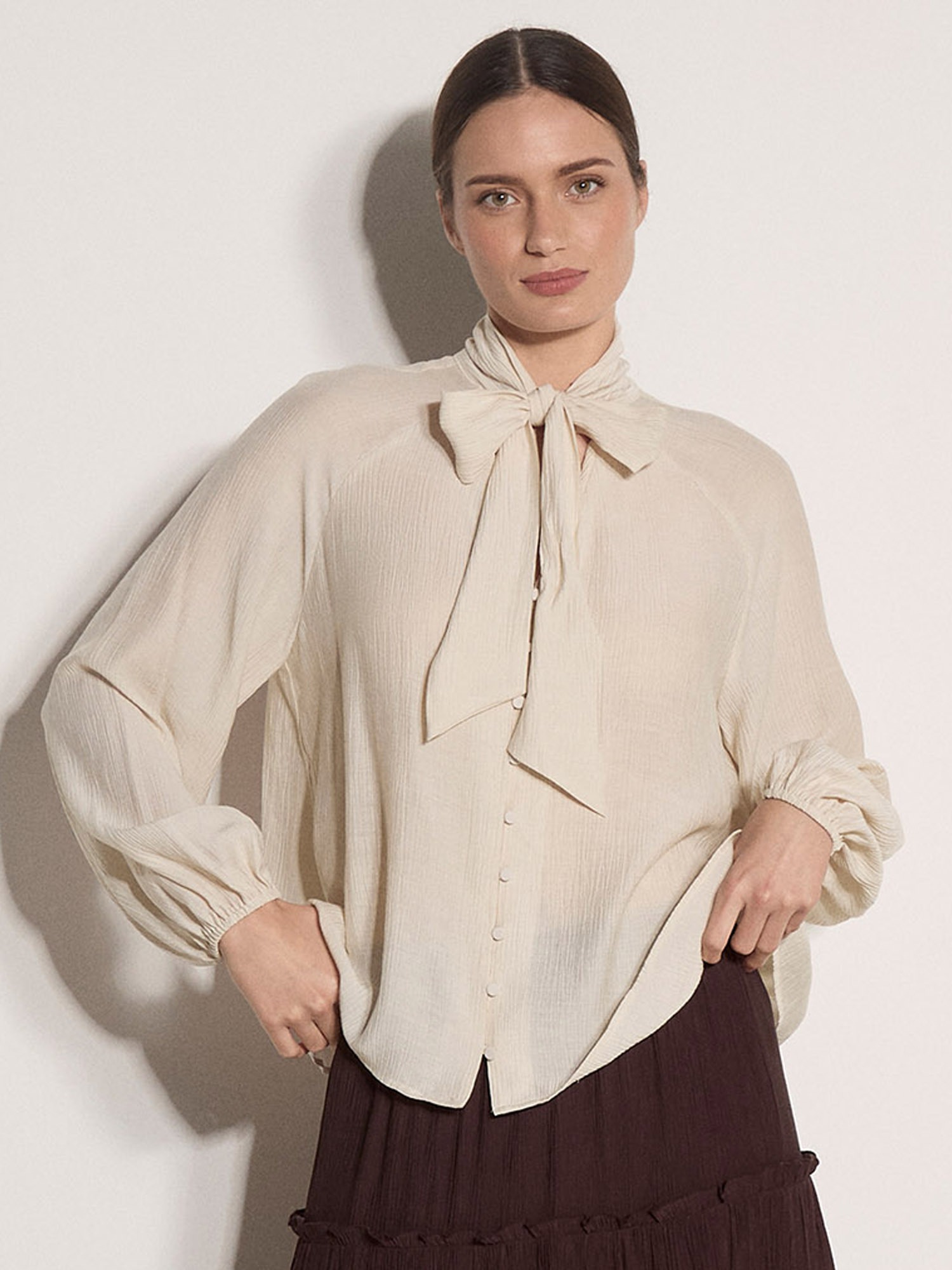 Apricot Klassische Bluse »Strukturierte Bluse« mit Schleifenkragen