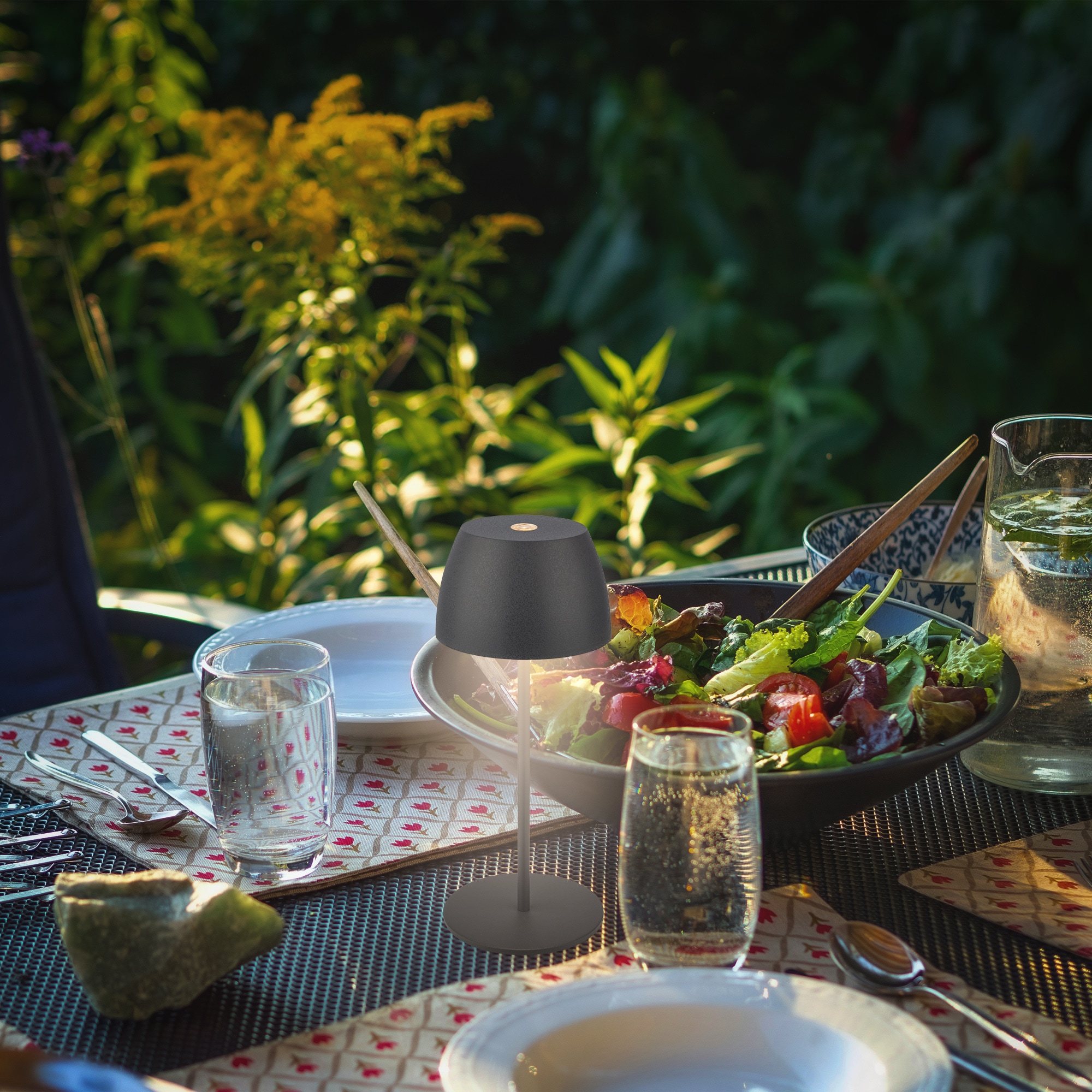 B.K.Licht Außen-Tischleuchte »BK_TL1606 Mini Akku LED Tischlampe, Touchdimmer, mit USB-C« LED-Modul 1 Stk. Extra-Warmweiß 2.700 K, 150Lm, 2,5W, Akku wechselbar, max. 24h Leuchtdauer, Anthrazit