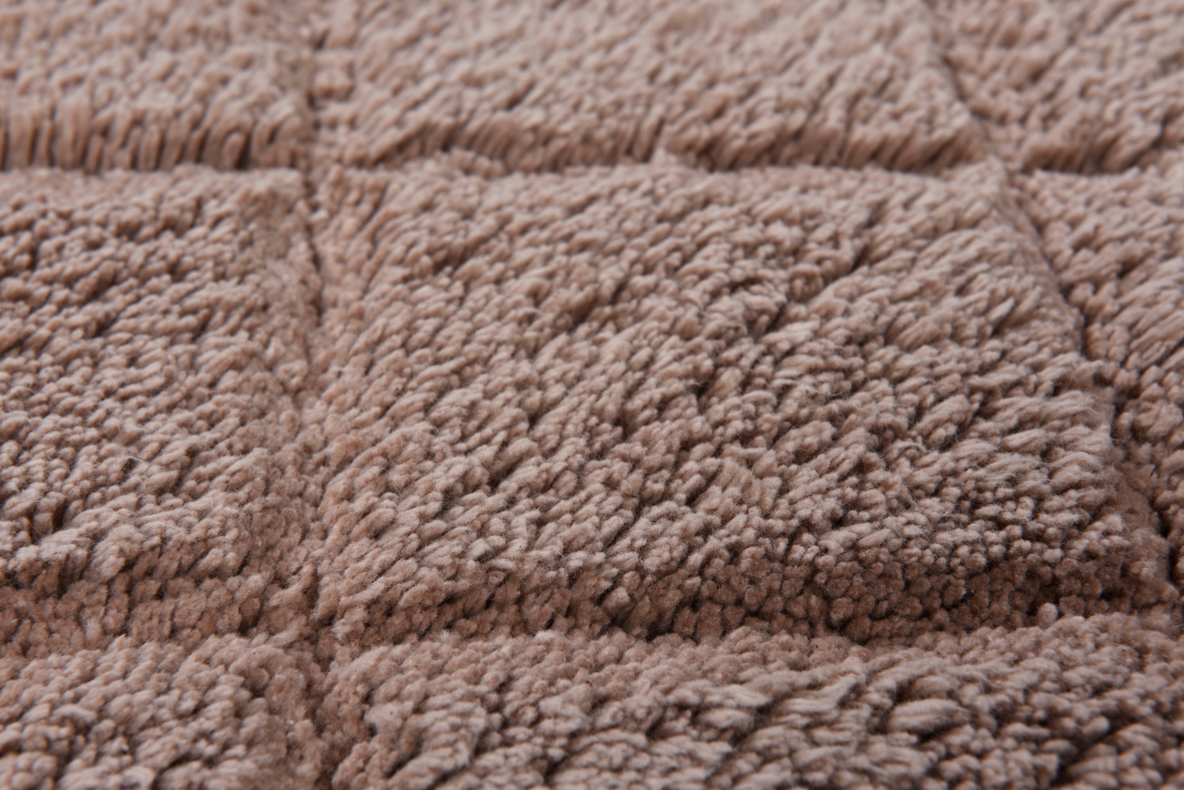 TOM TAILOR HOME Badematte »Cotton Diamond«, rutschhemmend beschichtet, fußbodenheizungsgeeignet-strapazierfähig, Uni Farben, Pastell Farben, Rauten, reine Baumwolle, weich & kuschelig