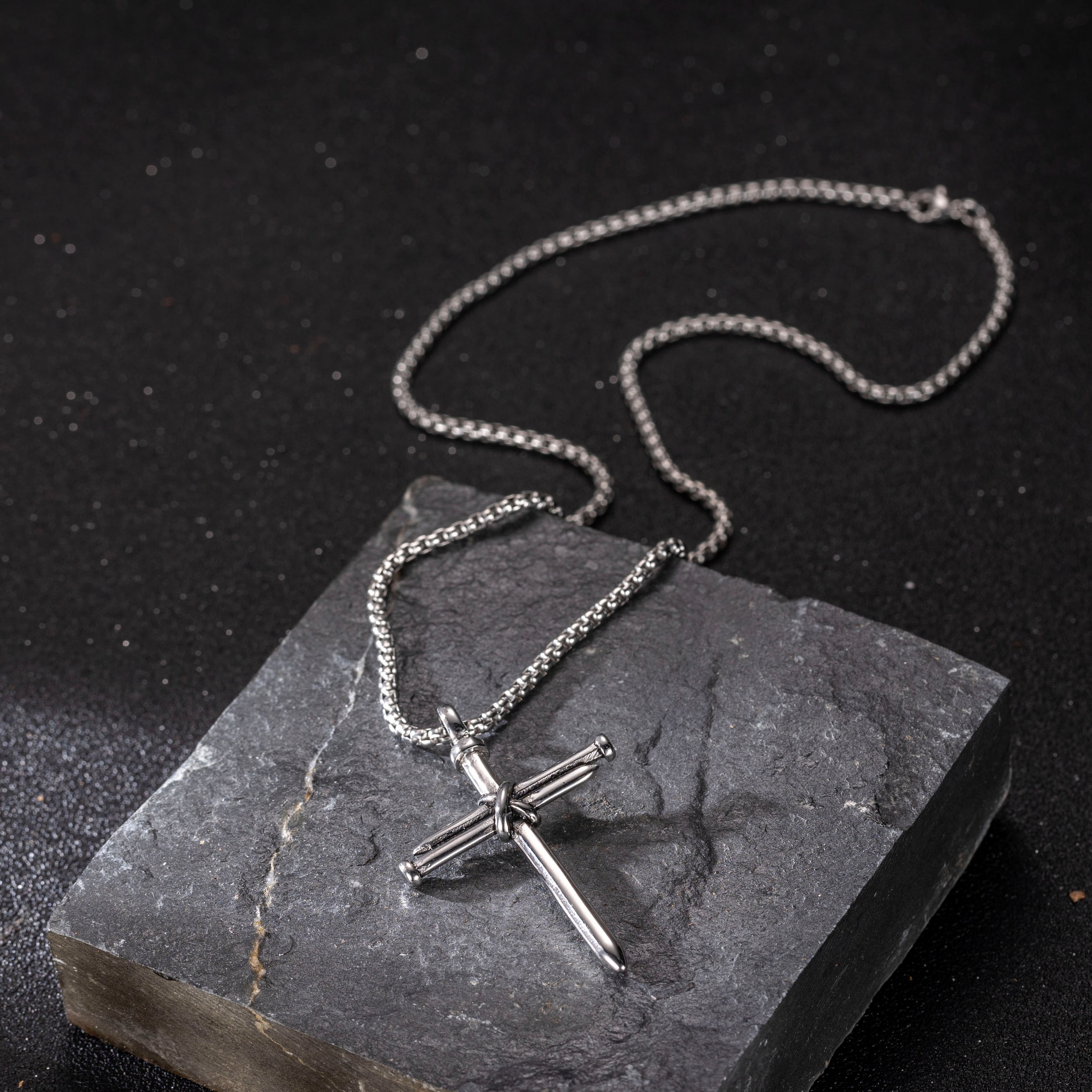 Firetti Kette mit Anhänger »Schmuck Geschenk Edelstahl Halsschmuck Halskette Venezianerkette Kreuz«