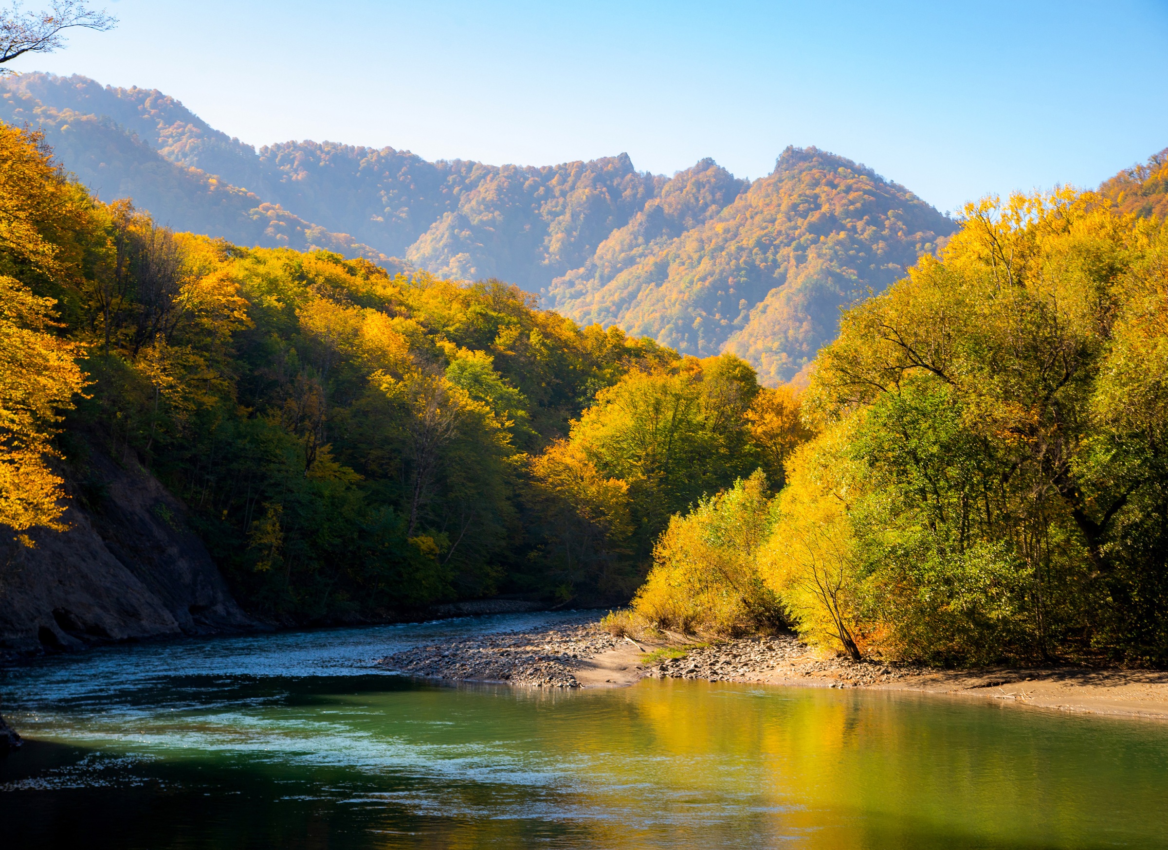 Papermoon Fototapete »Autumn Mountain Forest River«