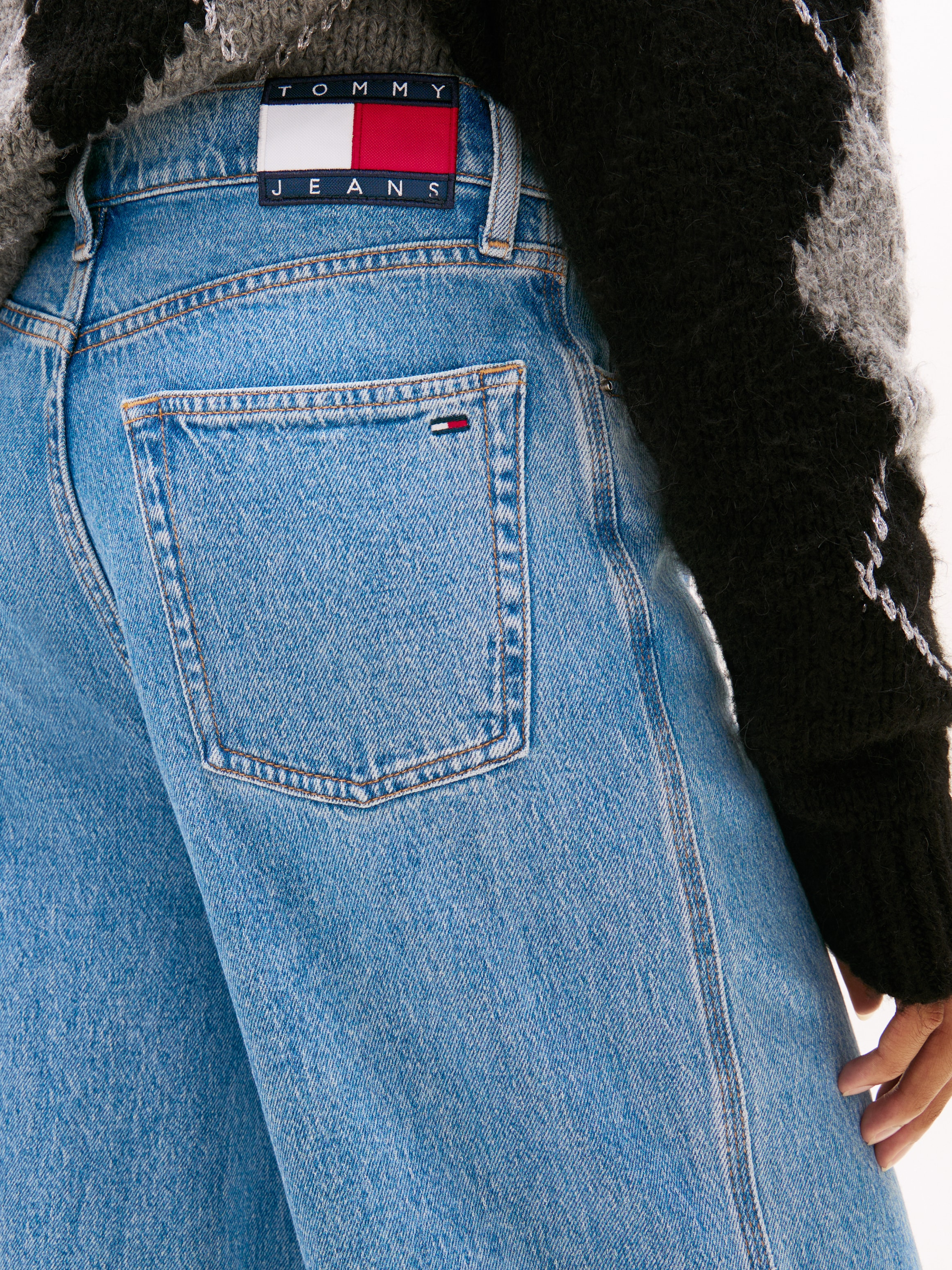 Tommy Jeans Loose-fit-Jeans »CLAIRE HR WD«