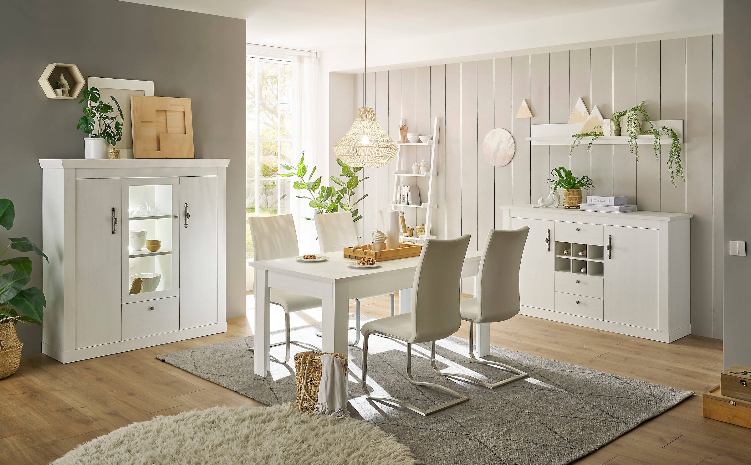Home affaire Highboard »RAVENNA«, im romantischen Landhausstil, Griffe aus Metall, Höhe 146 cm