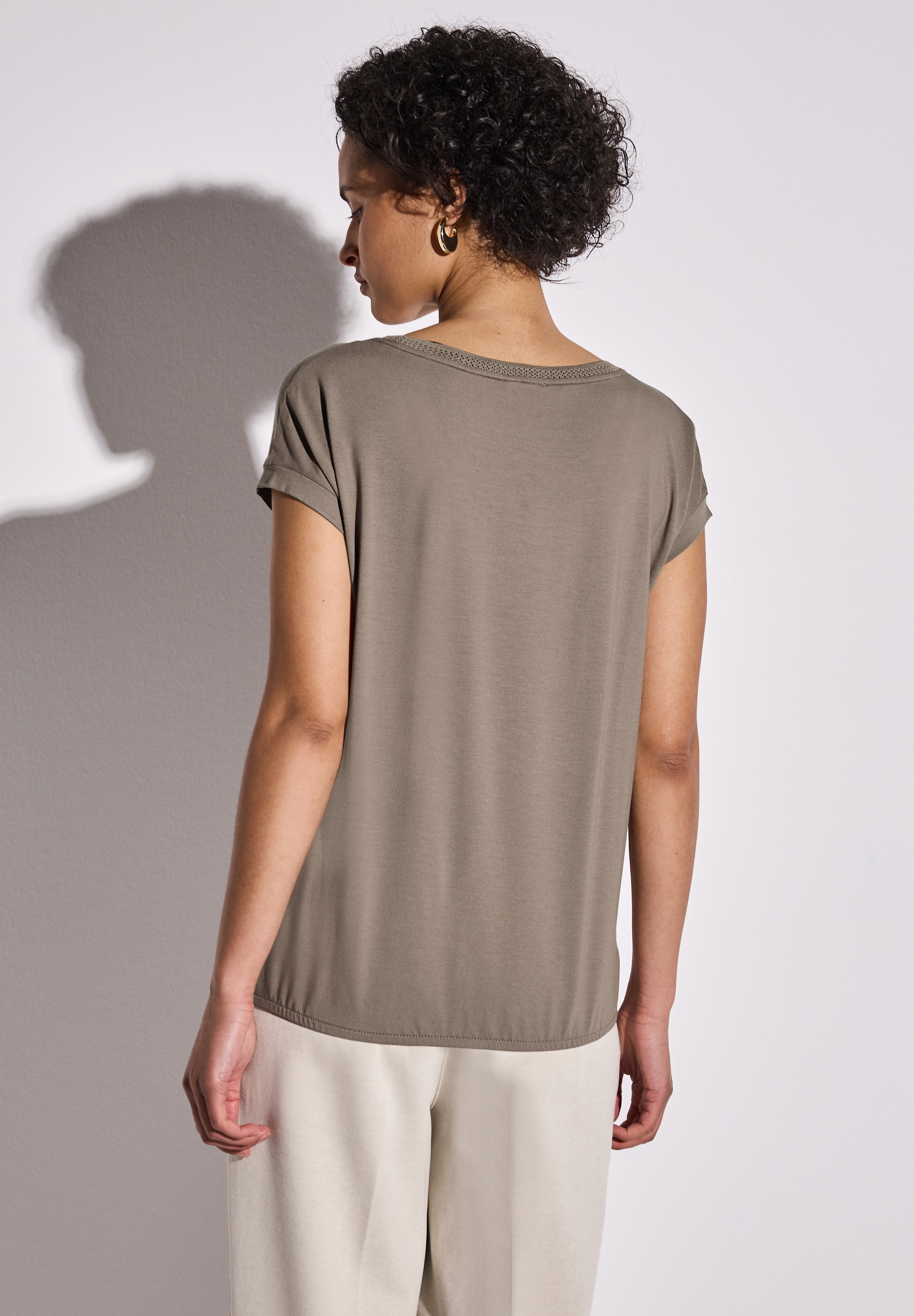 STREET ONE T-Shirt, mit Dekortape und elastischem Saum