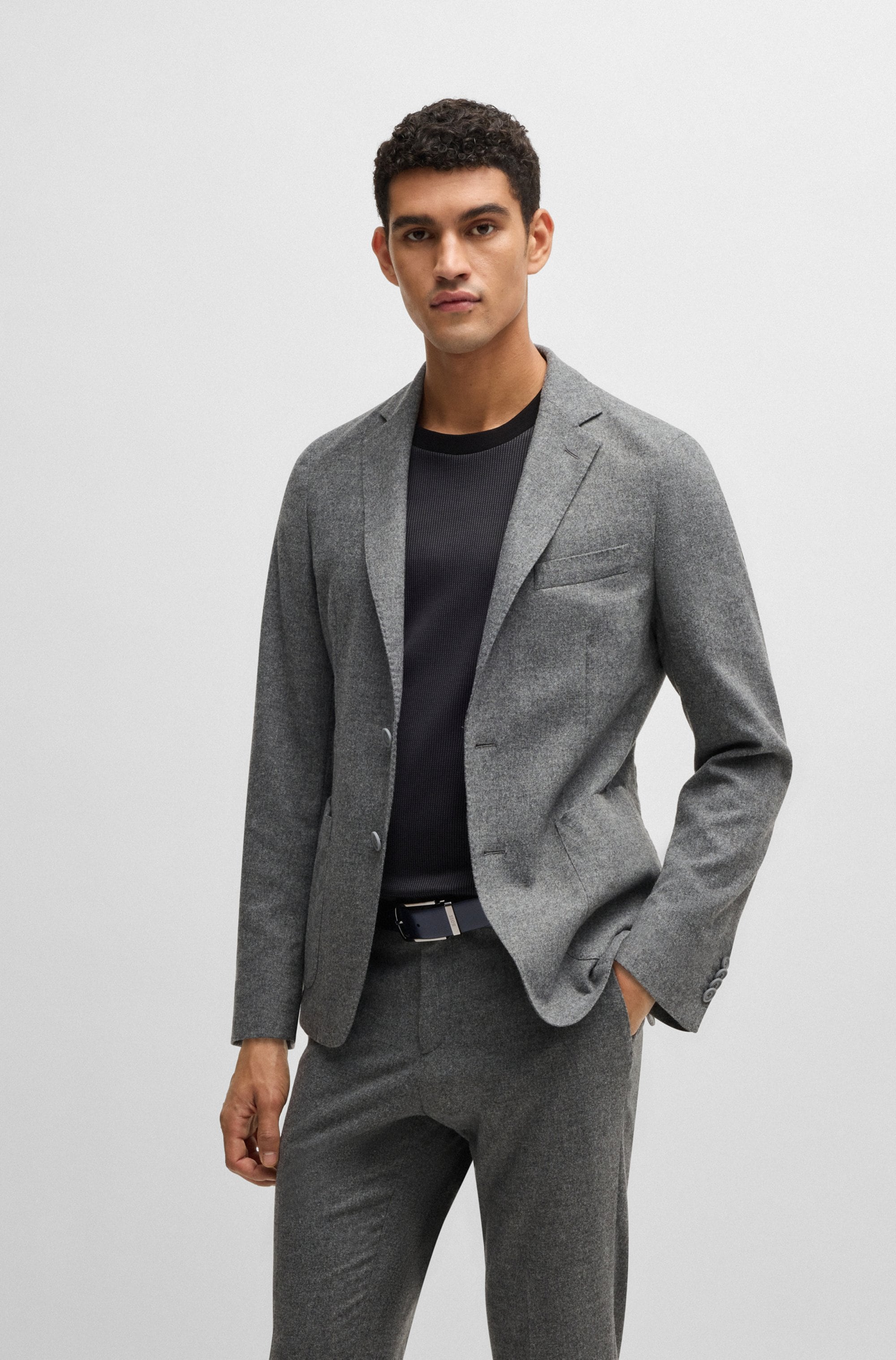 BOSS Ledergürtel, in Onesize Größe, mit Metall-Schnalle und dezenter Logo-Schlaufe