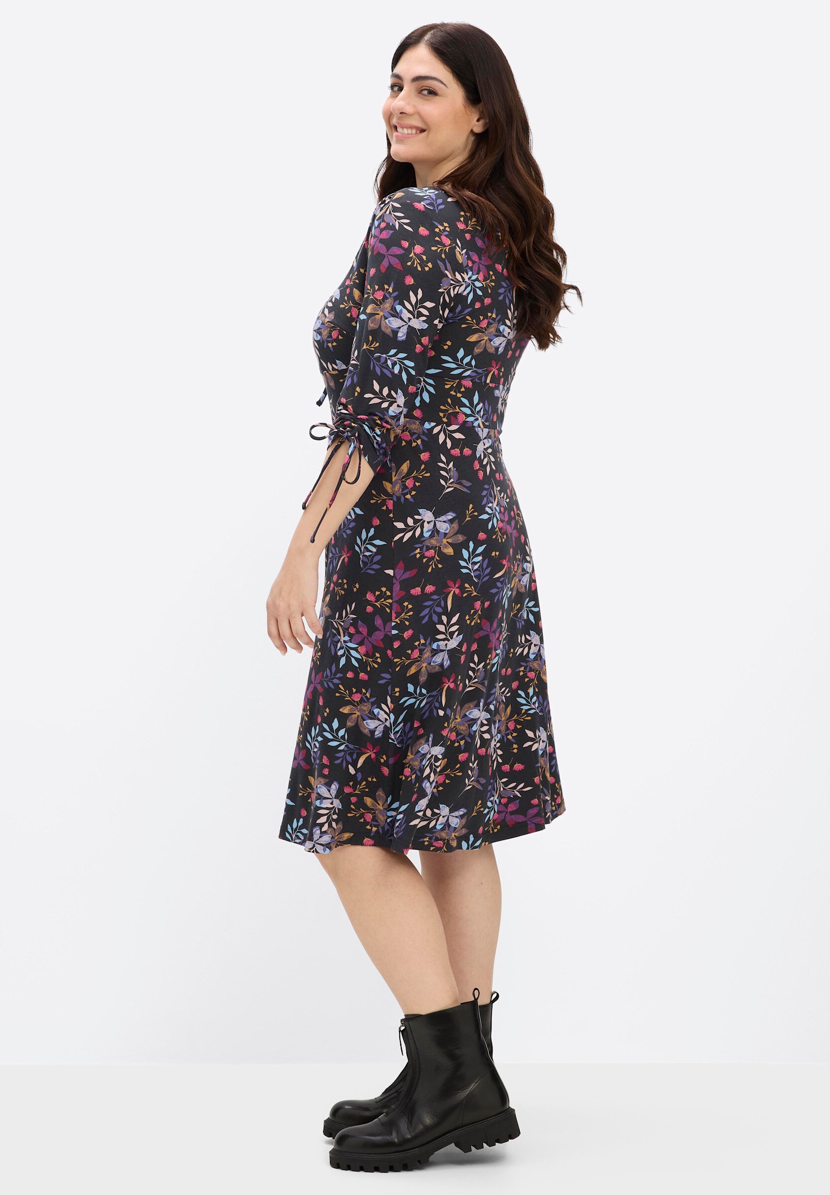 sheego by Joe Browns Shirtkleid »Jersey-Kleid Jerseykleid mit Bindeband am Ärmel« Ohne Taschen