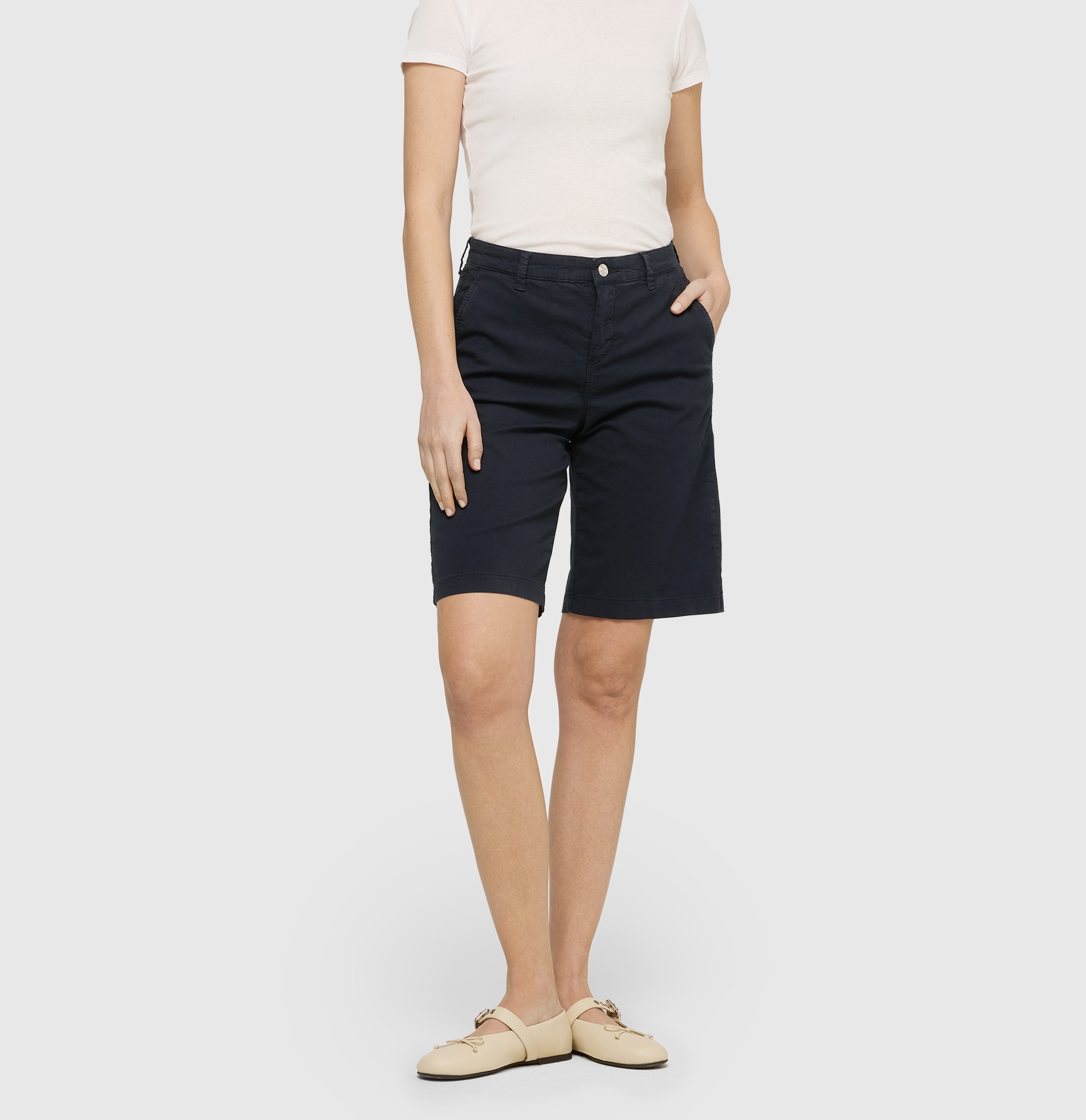 MAC Bermudas »CHINO Bermuda«  weites Bein, mit Deko-Tuch