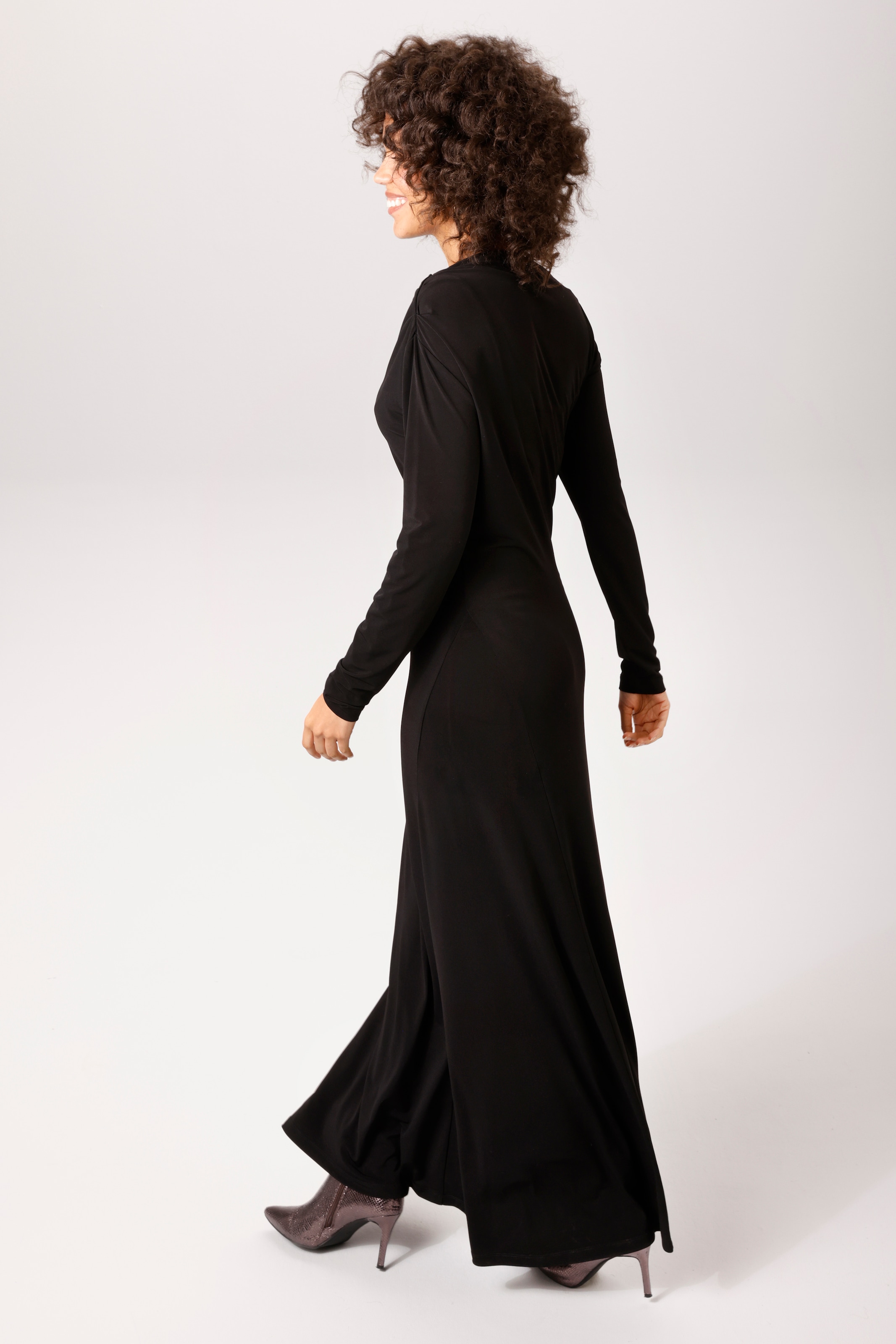 Aniston CASUAL Maxikleid mit asymmetrischen Wasserfall-Ausschnitt - NEUE KOLLEKTION