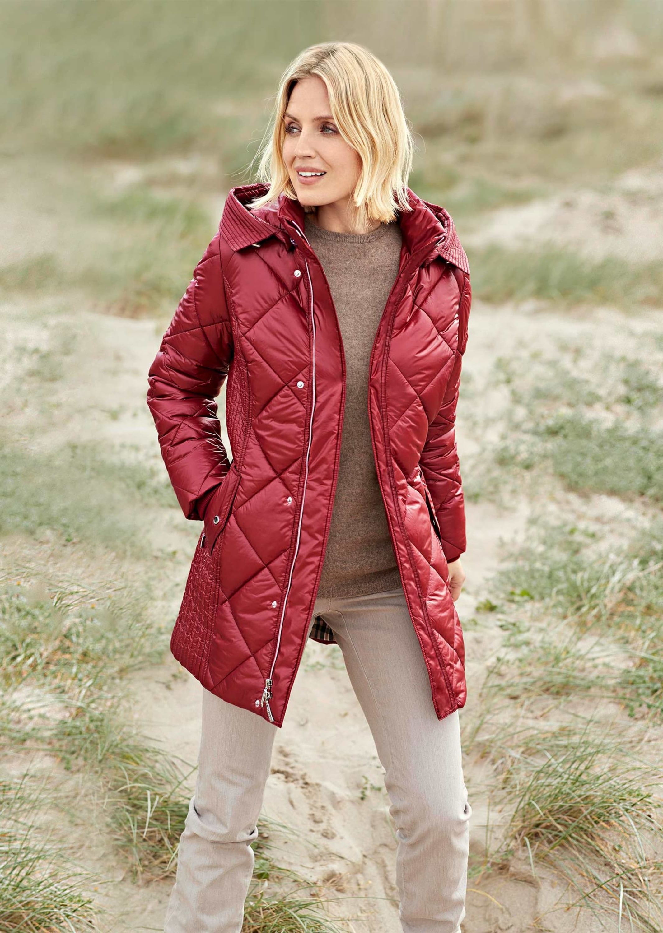 GOLDNER Steppjacke »Longsteppjacke mit hübschem Innenfutter« Mit Strickbündchen an den Ärmeln