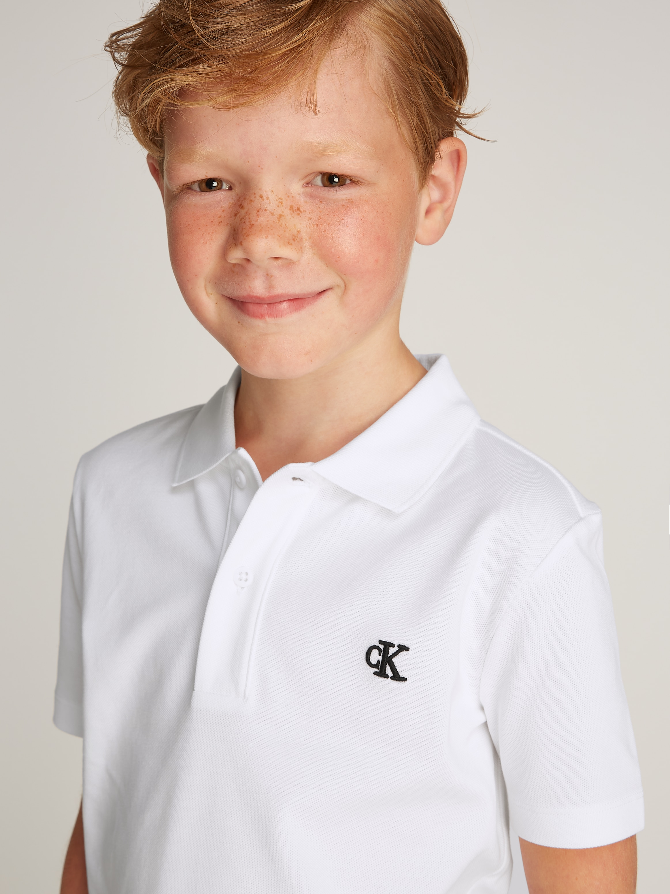 Calvin Klein Jeans Poloshirt »ESSENTIAL SS REG. POLO«, mit Logostickerei