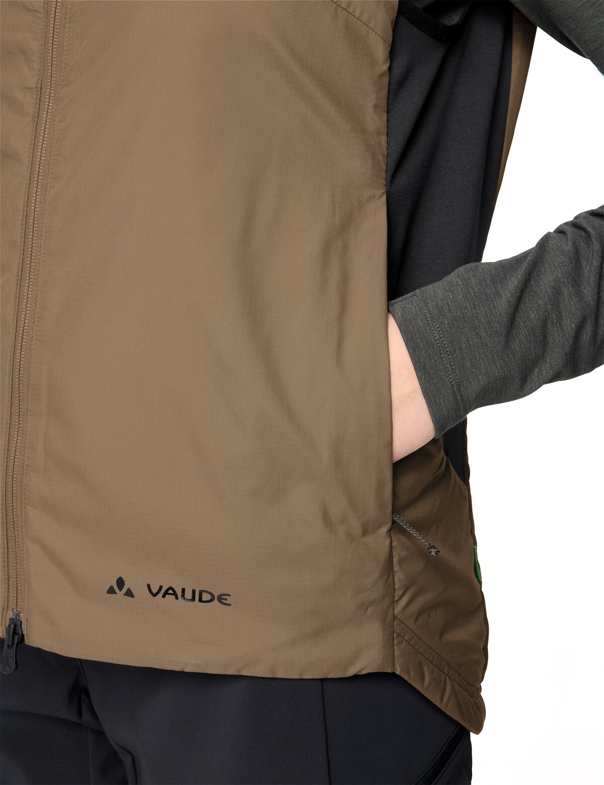 VAUDE Funktionsweste »WOMEN'S MOAB INSULATION LIGHT VEST« mit PrimaLoft®-Isolierung, wind- und wasserabweisend