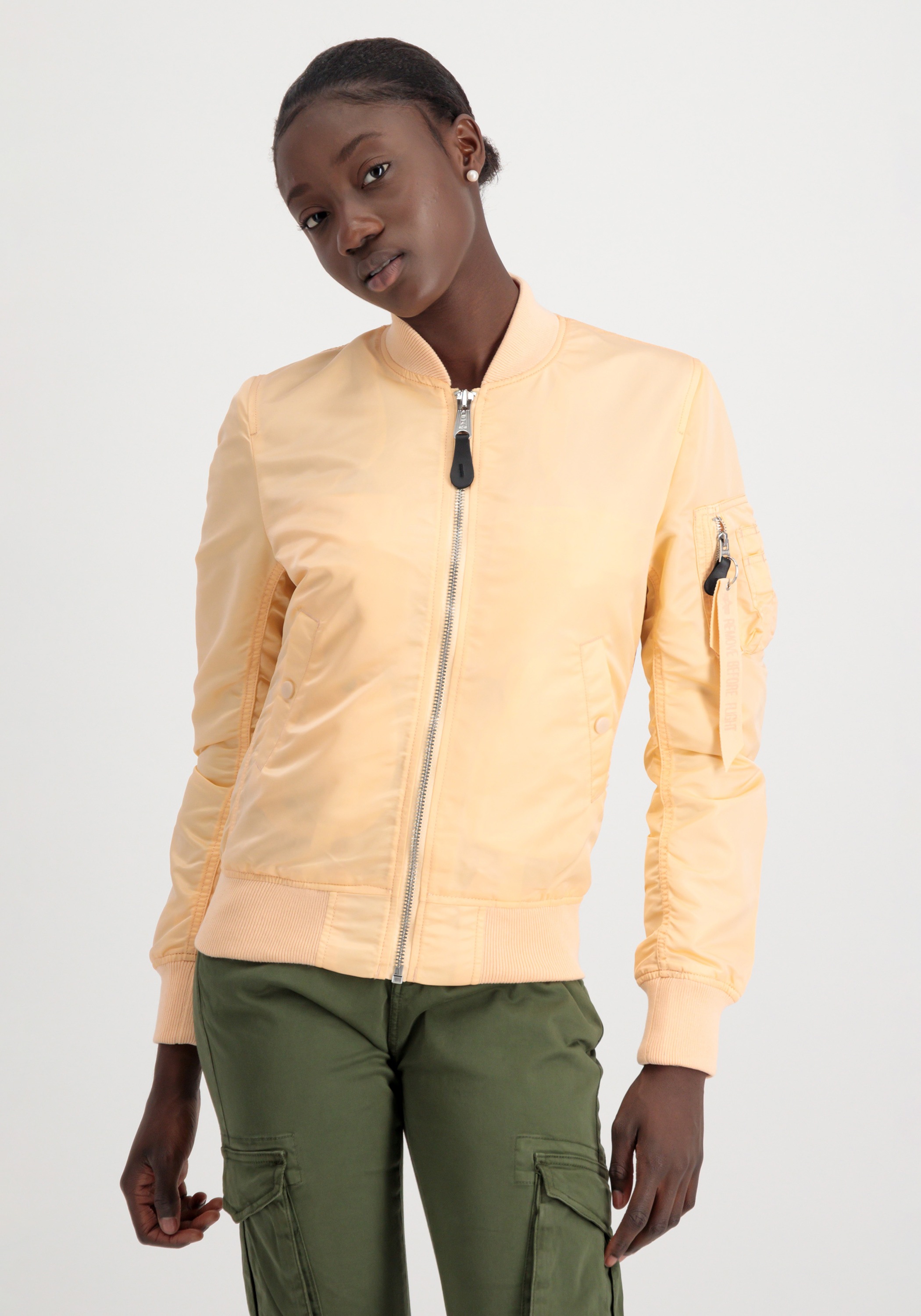 Alpha Industries Bomberjacke »Alpha Industries Women - Bomber Jackets MA-1 VF LW Wmn«